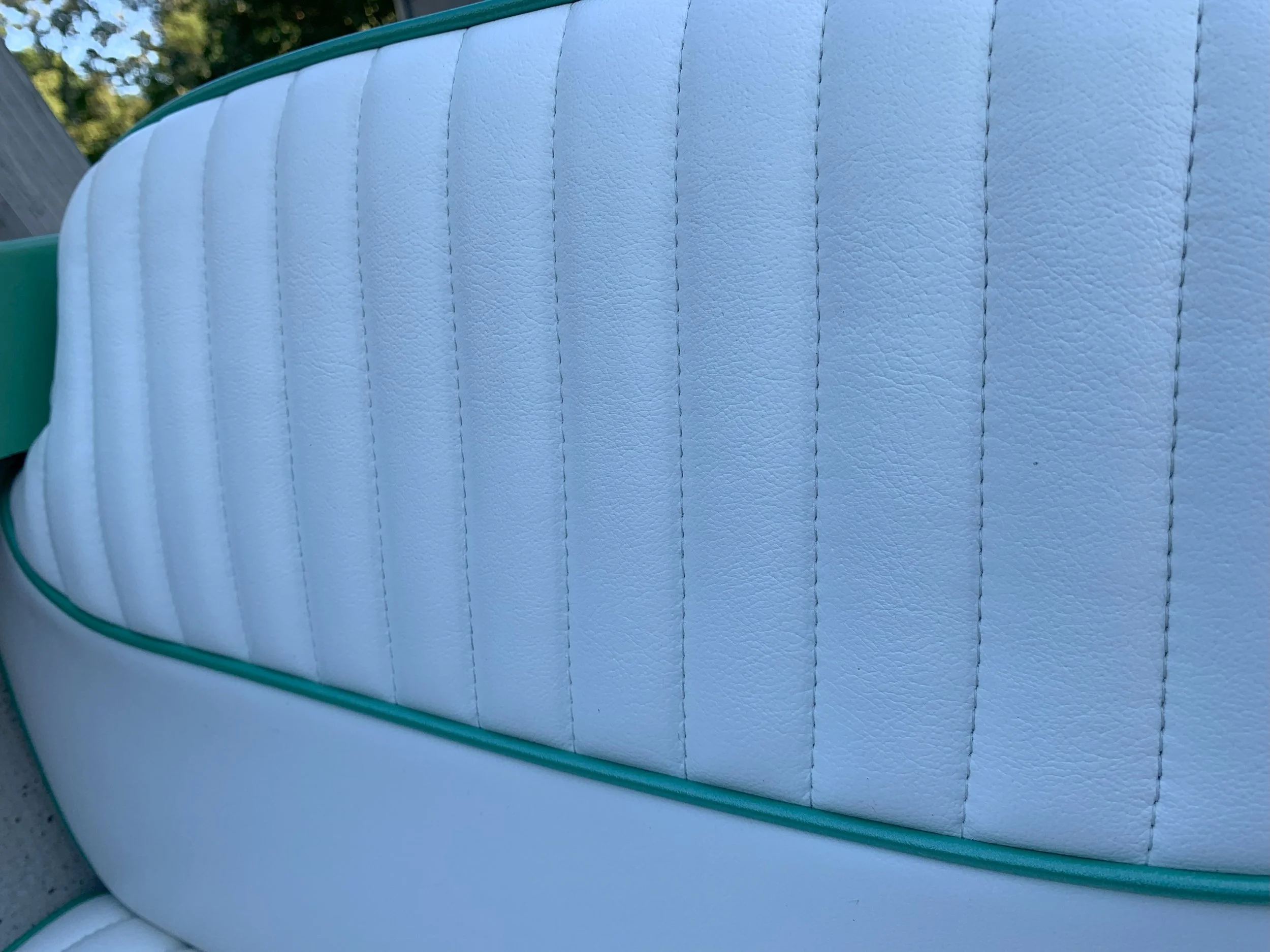 Old green boat 4.jpg