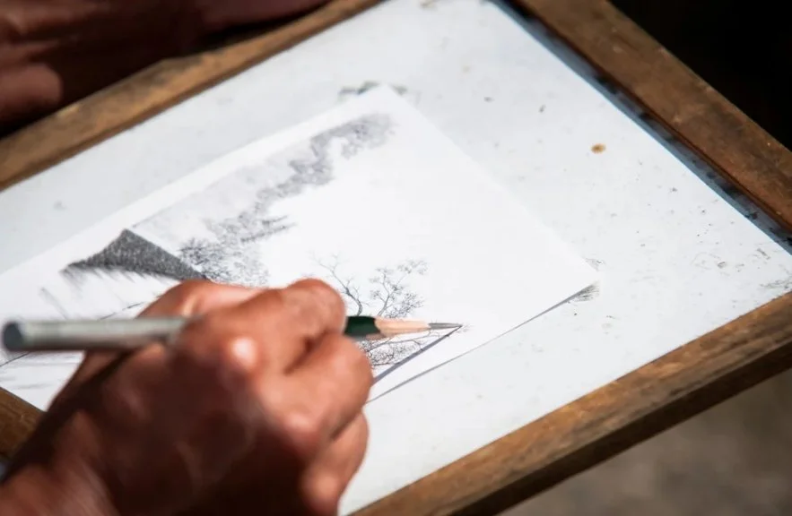 Mach den ersten Strich! Zeichnen in der Halle 16