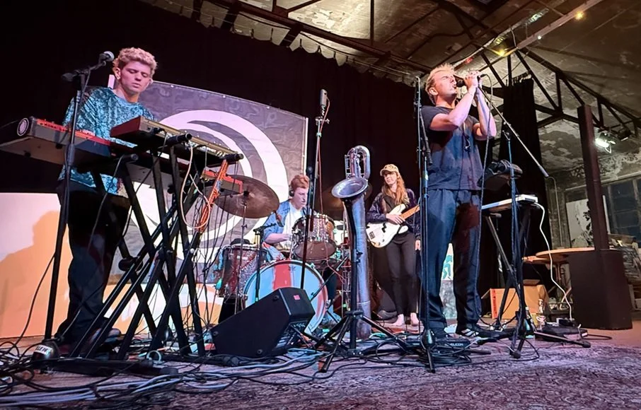 Handgemachte Popmusik mit Milonaut