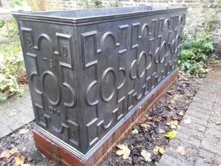 cistern bespoke 2.jpeg