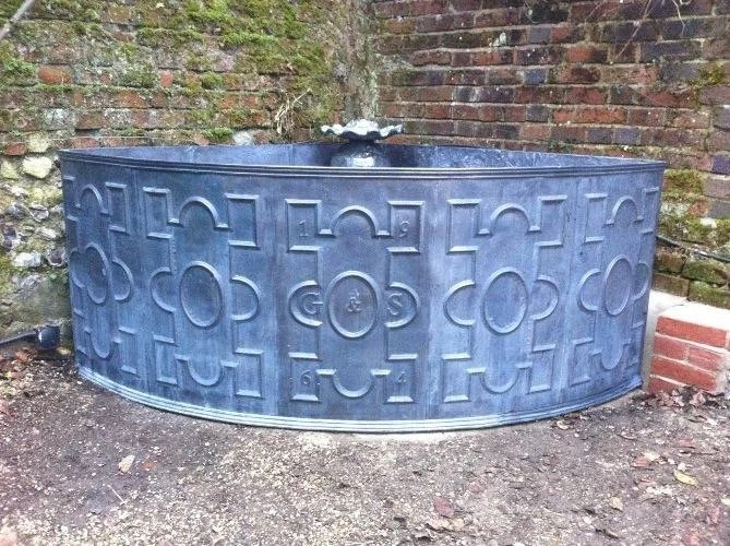 cistern lead bespoke corner.jpeg