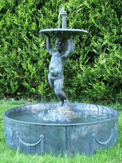 boy fountain .jpeg