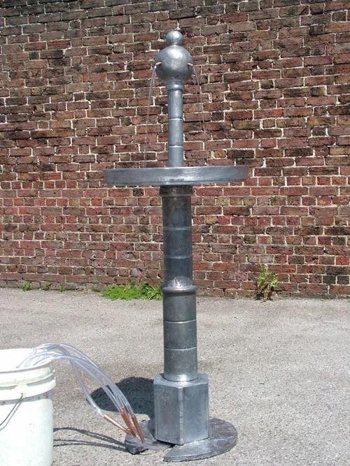 jan van ecyk fountain 1.jpeg