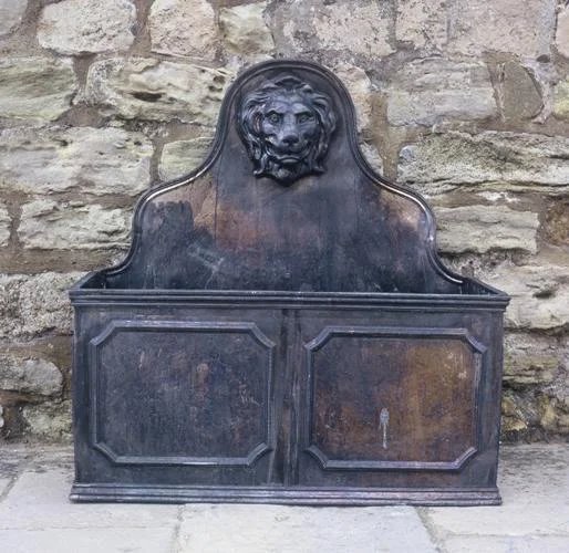 fresham lion.jpg