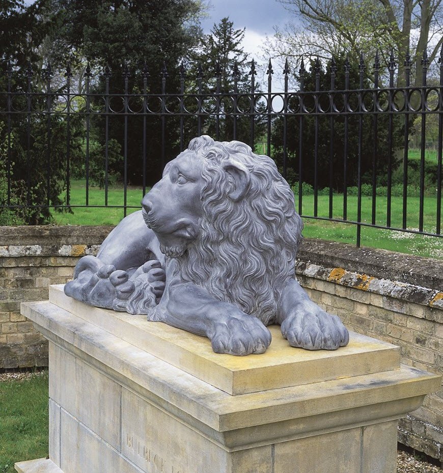 30. Lion head on.jpg