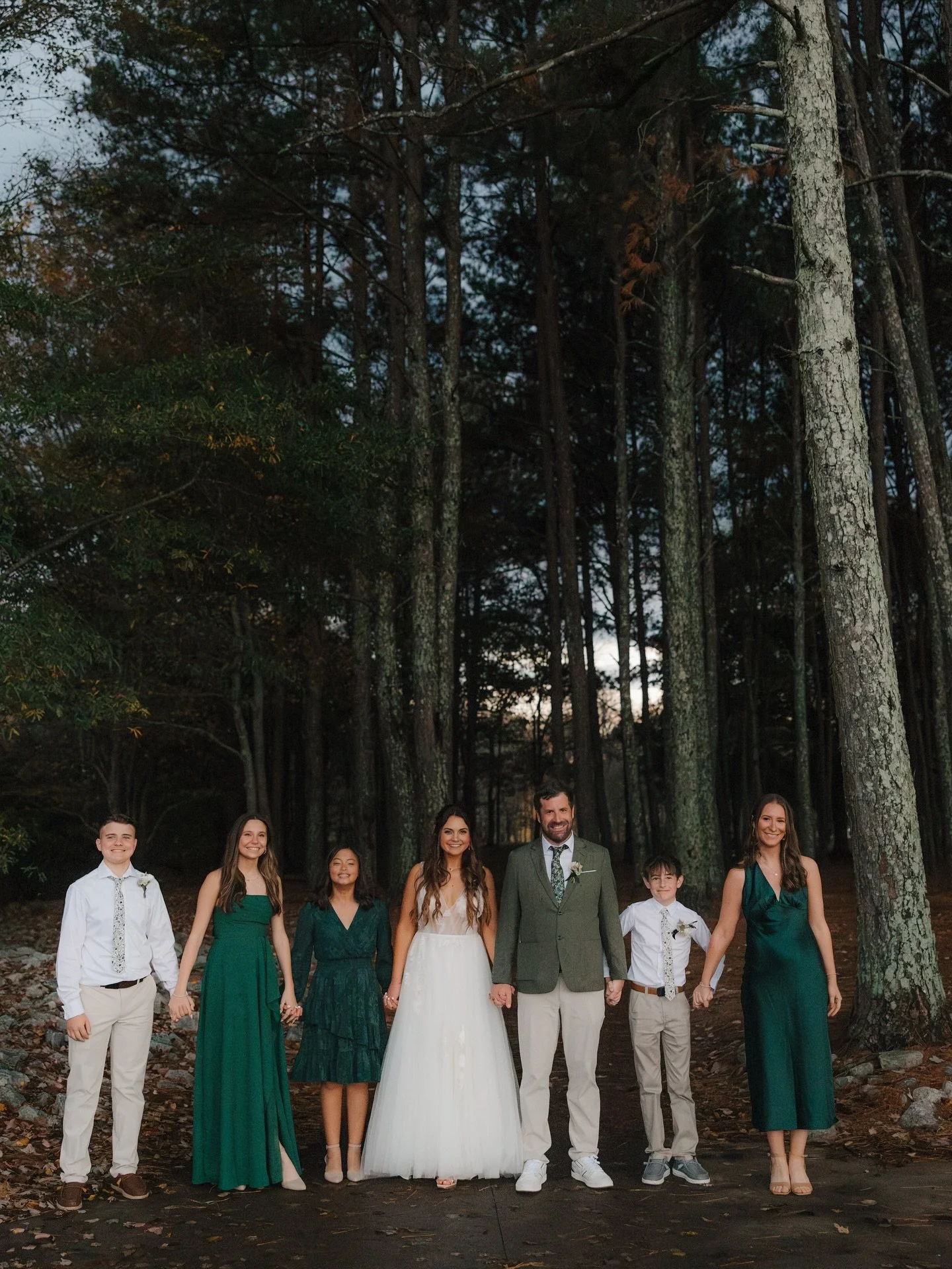 Barker Bunch.  11.08.25

📷 @lauramackphotography