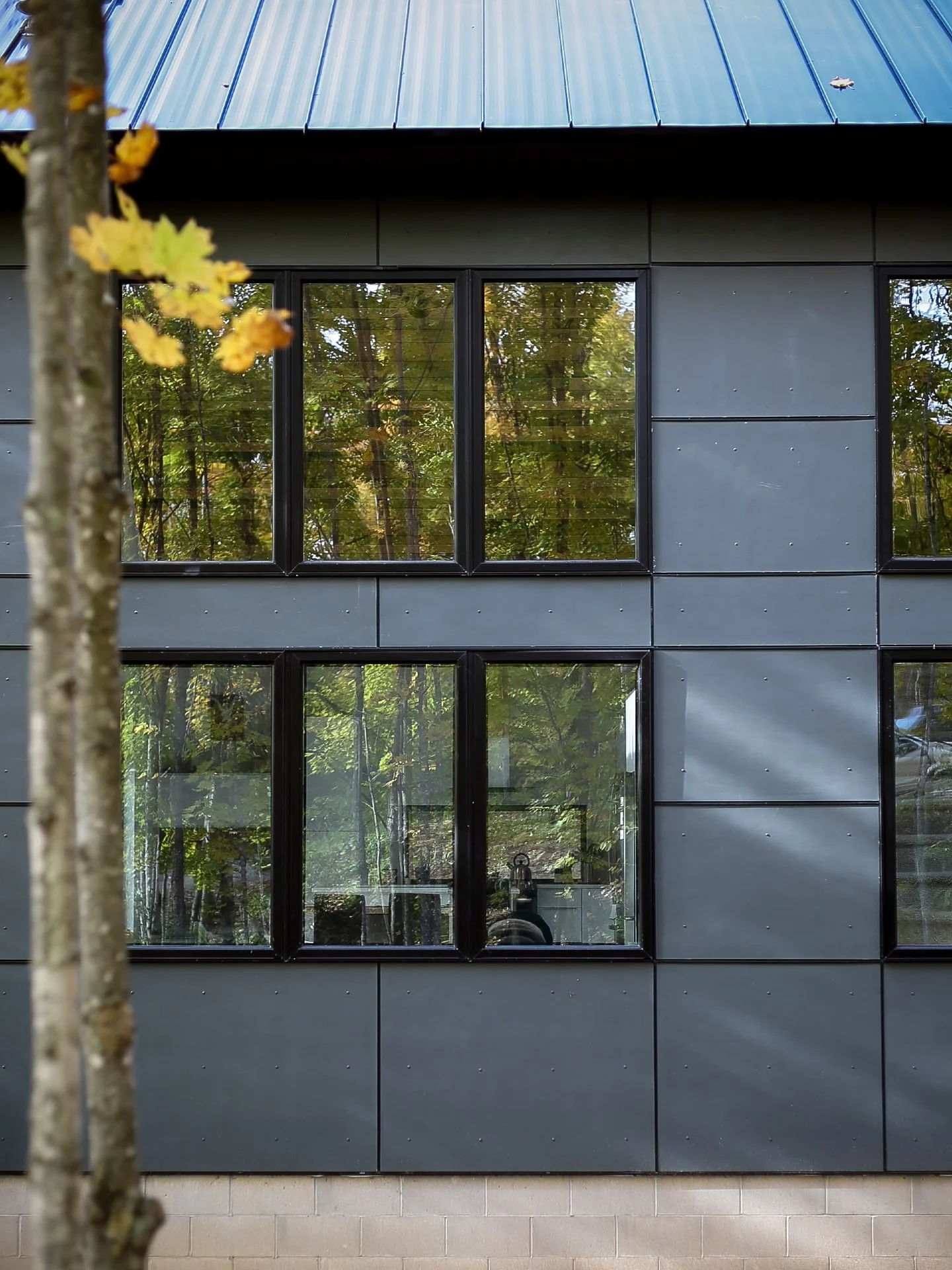 Framed by rhythm.
#beaghaus
#alwayscustom
#modernarchitecture
#modernhome
#customhome