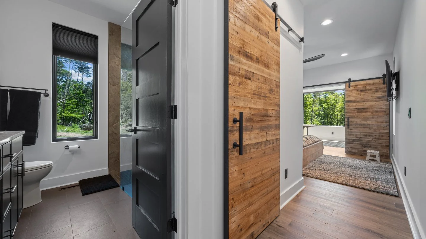 Details that hold the space. #beaghaus
#alwayscustom
#interiordetails
#moderninteriors
#interiorarchitecture