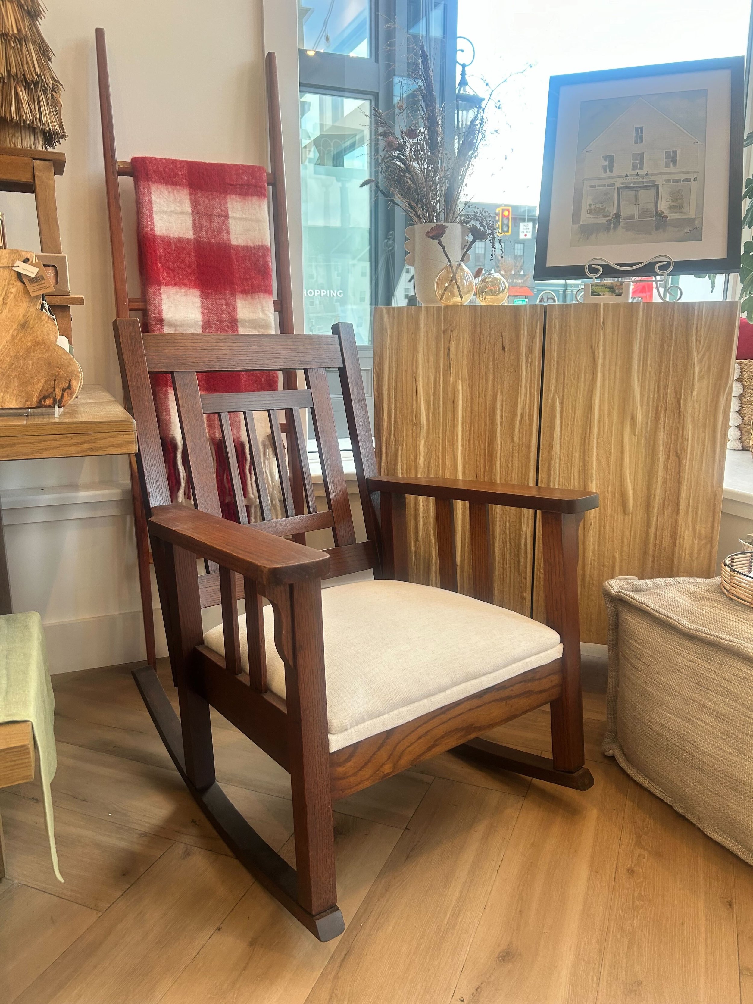 rocker craftsman.jpg