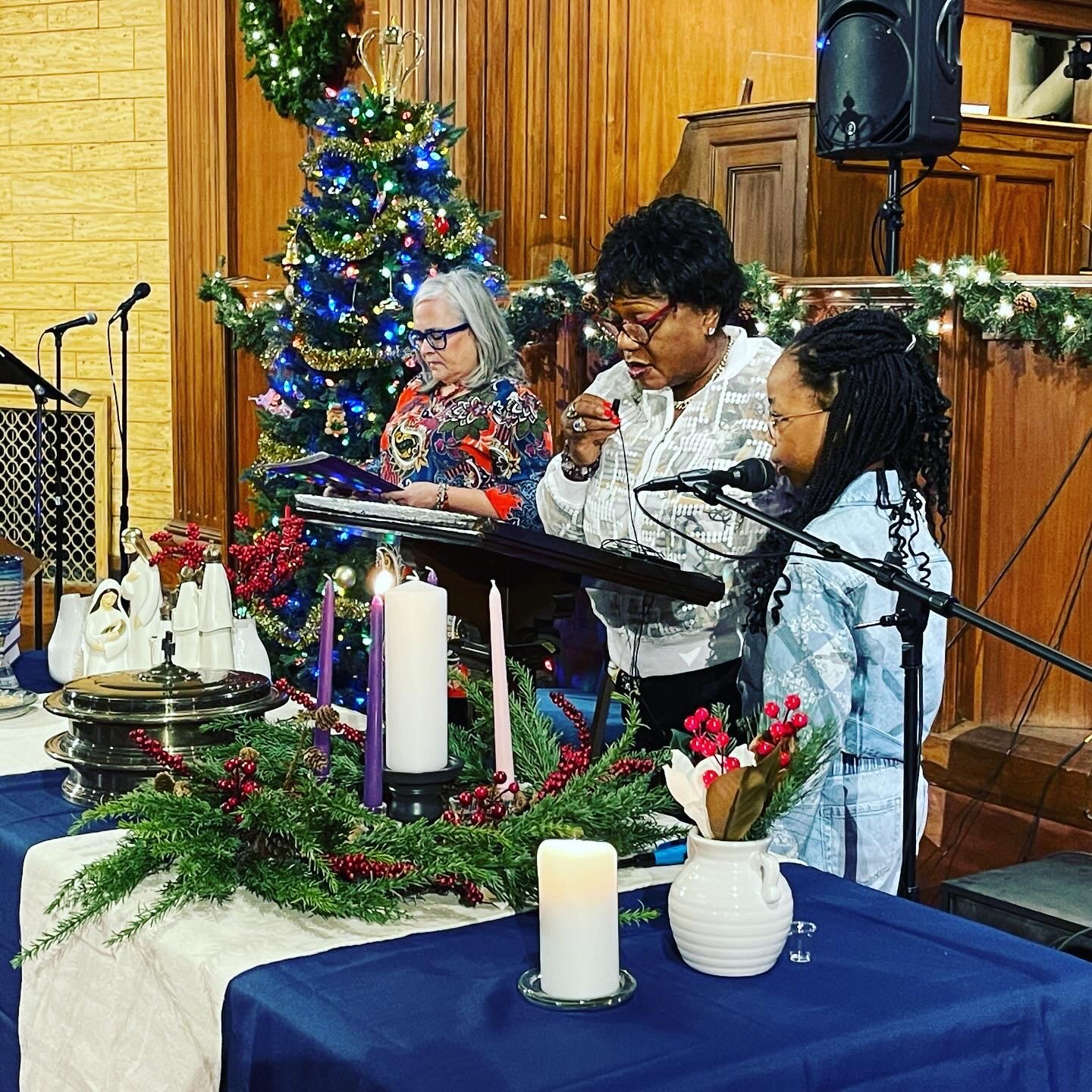 An Advent candle liturgy for hope, The Way, joy, peace
