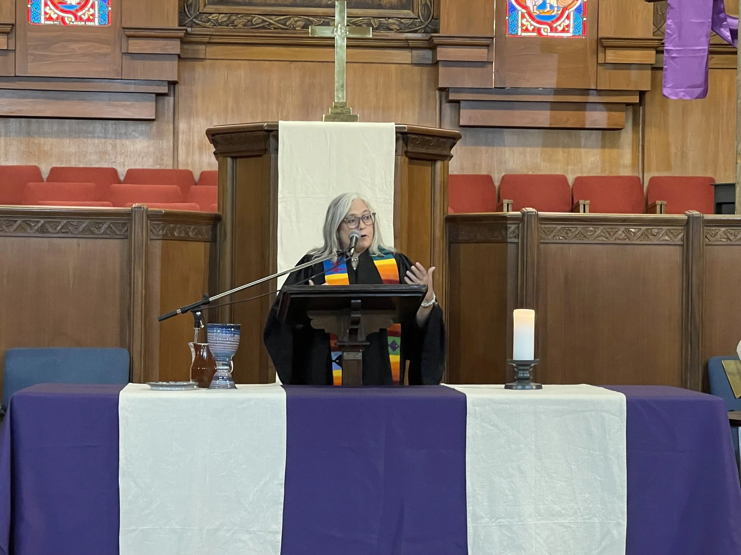 Liturgical Colors: It’s purple season but for Presbyterians it never used to be