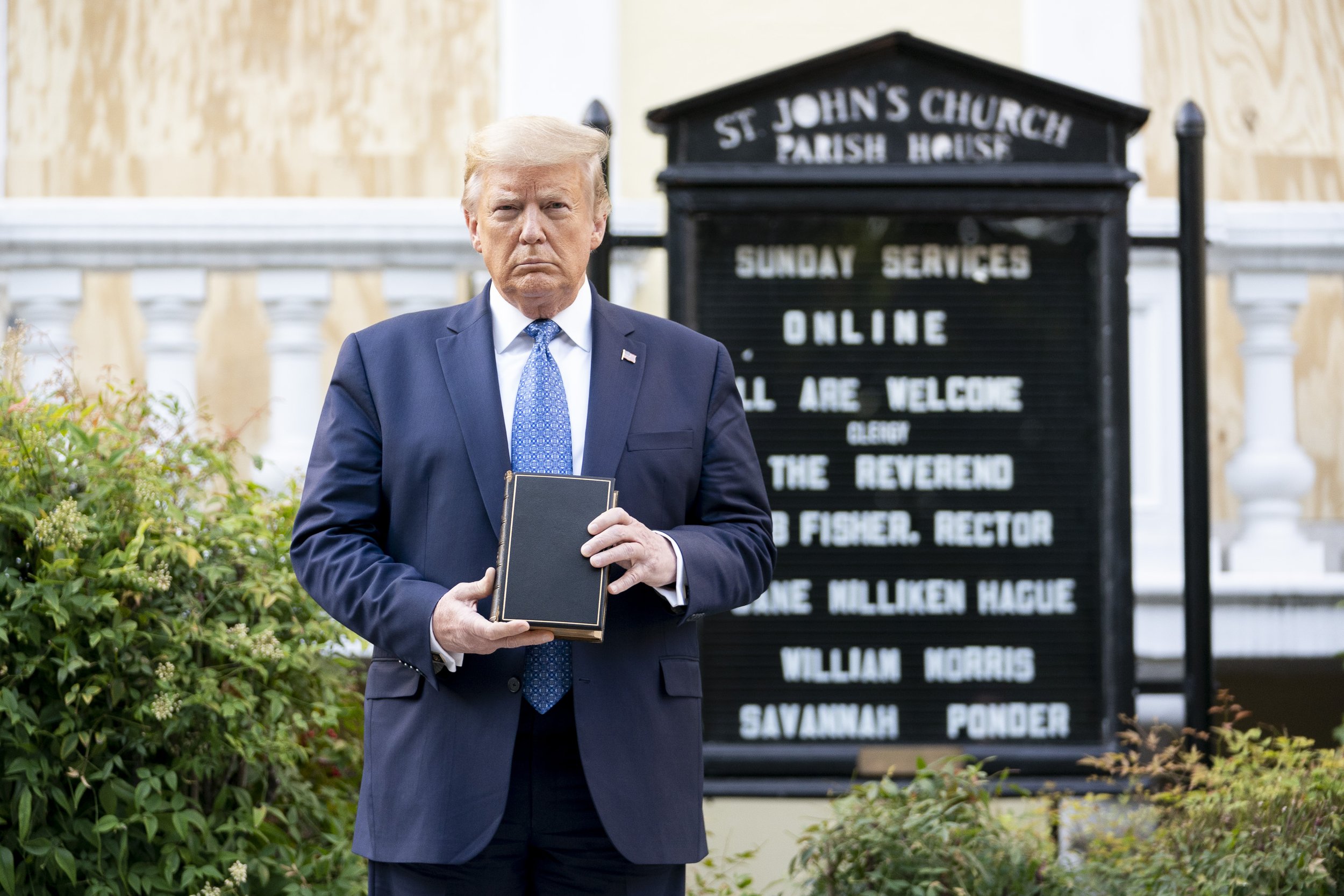 President reads 2 Chronicles from Oval Office for America Reads the Bible project