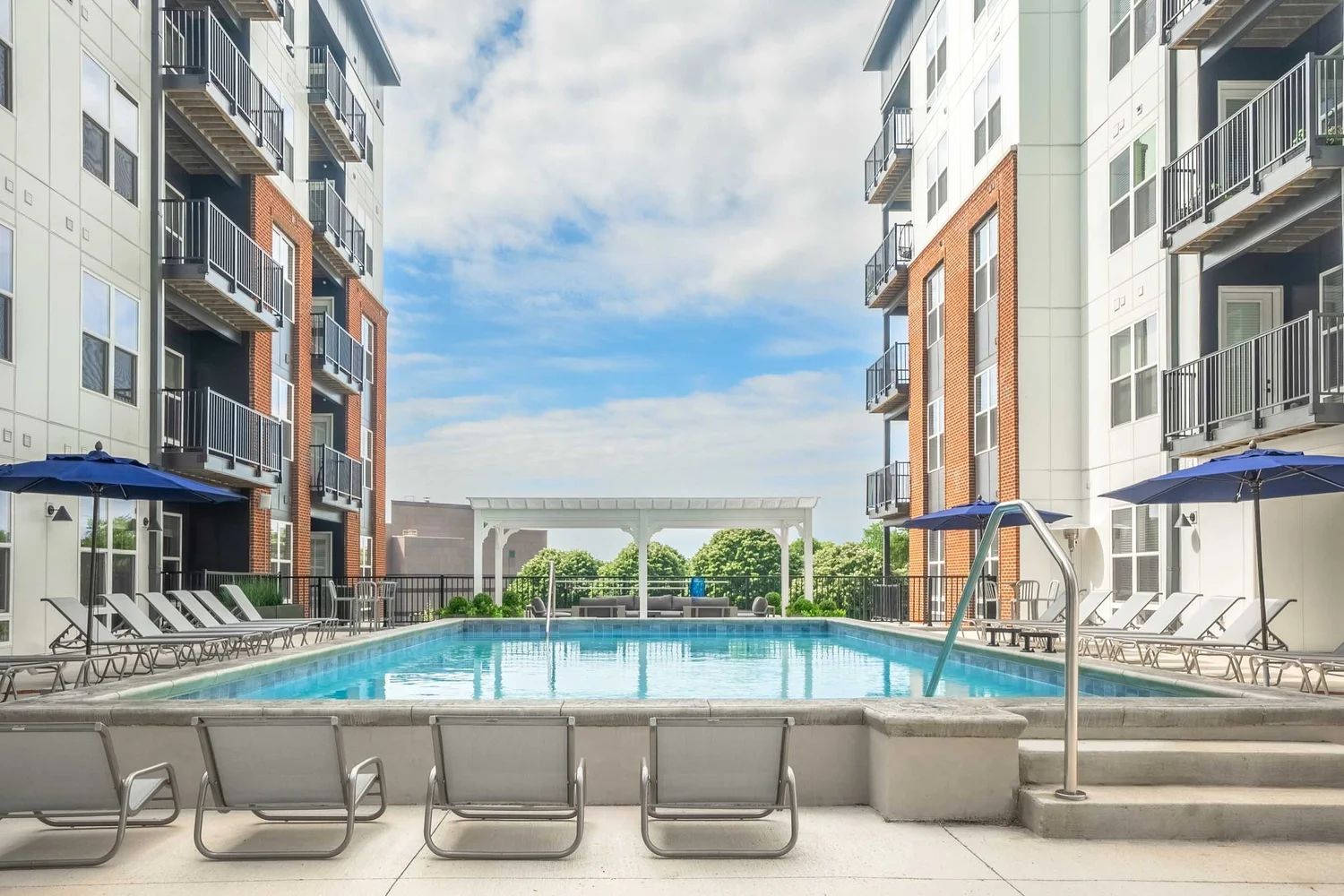 Apartments in Upper Arlington, Ohio | Lane Lofts