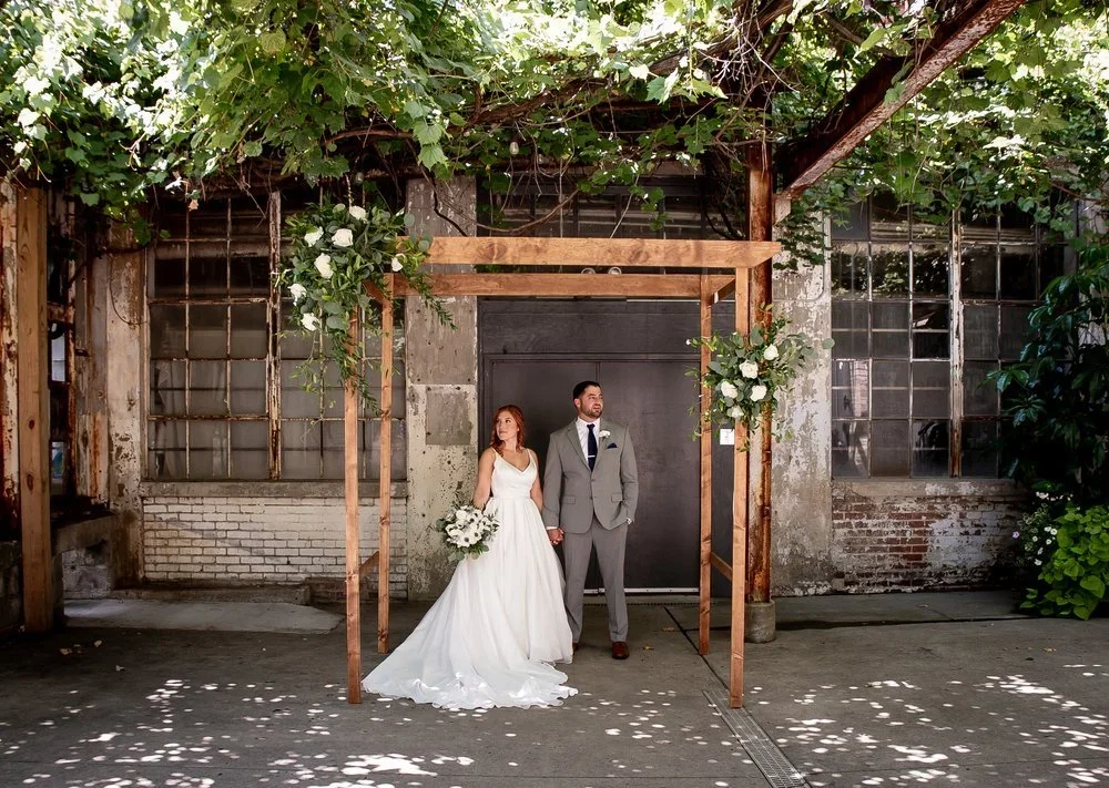 bride_and_groom_under_chuppah.webp