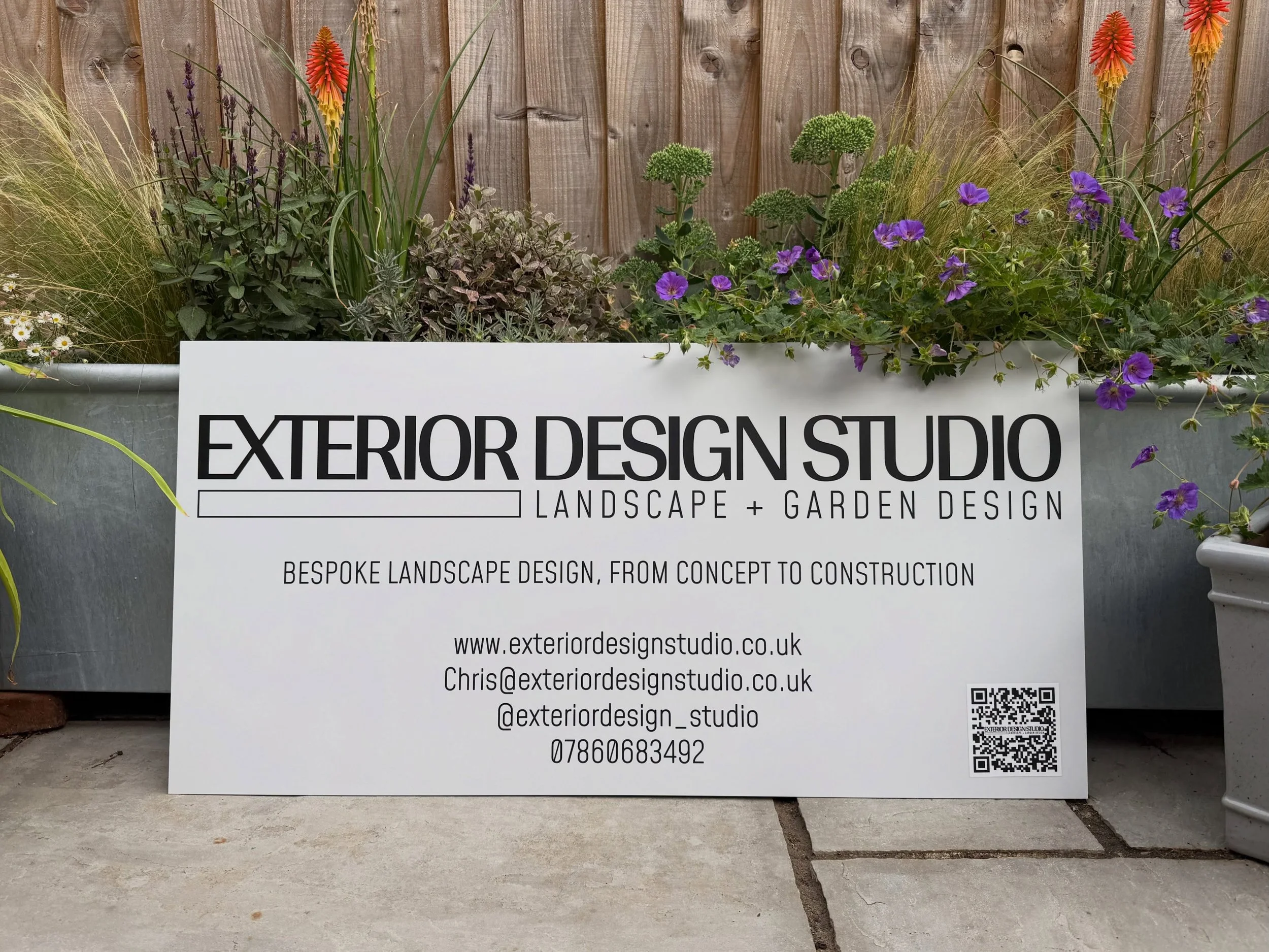 New site boards arrived today. Thanks @digiprint_nettl for the help. Hoping to get these out and about soon at our ongoing build projects.

#GardenDesign #LandscapeDesign #ContemporaryGarden #GardenStudio #Wiltshire GardenDesigner OutdoorLiving
