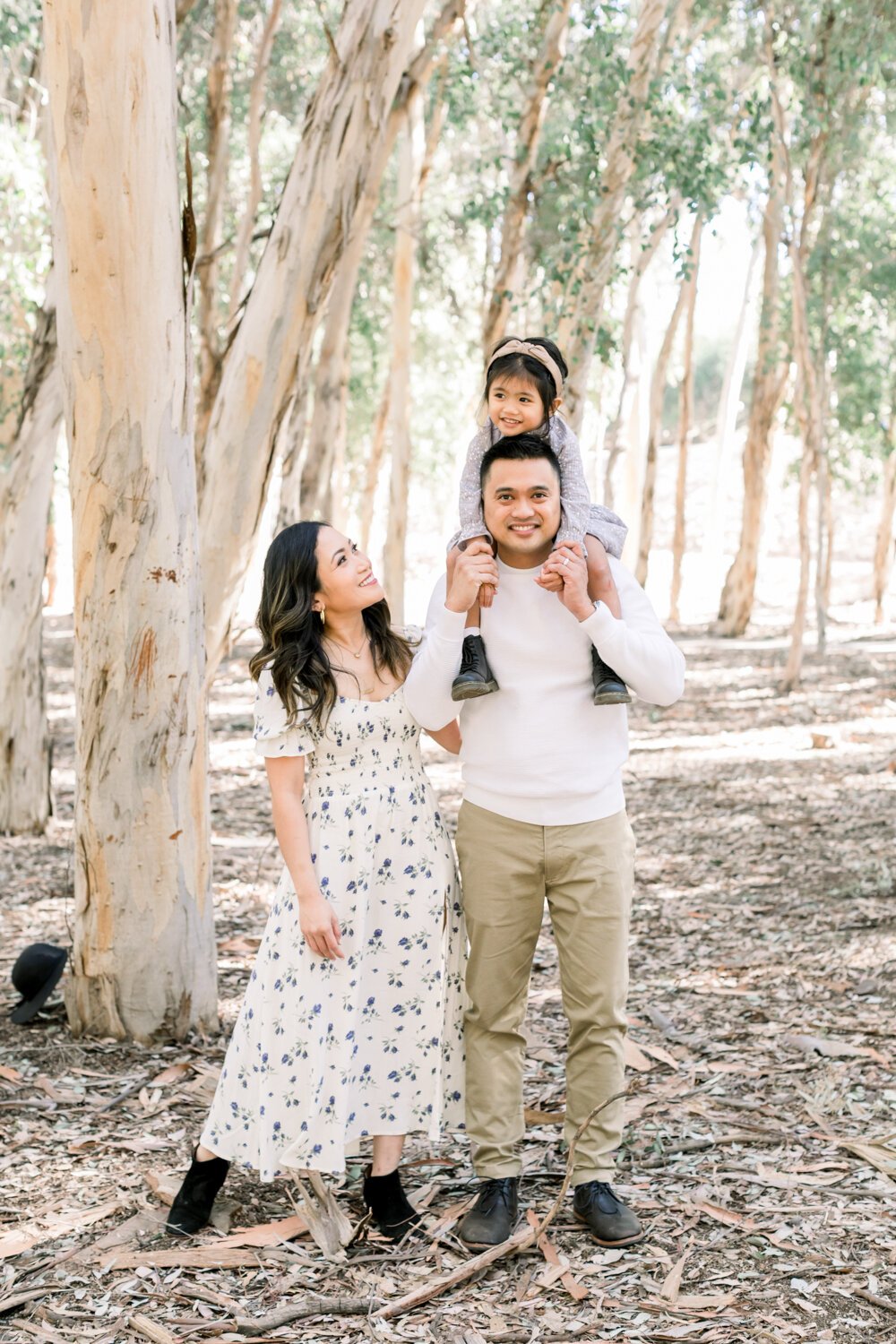 Orange County Holiday Mini-Sessions- Serrano Creek Park- Lake Fo