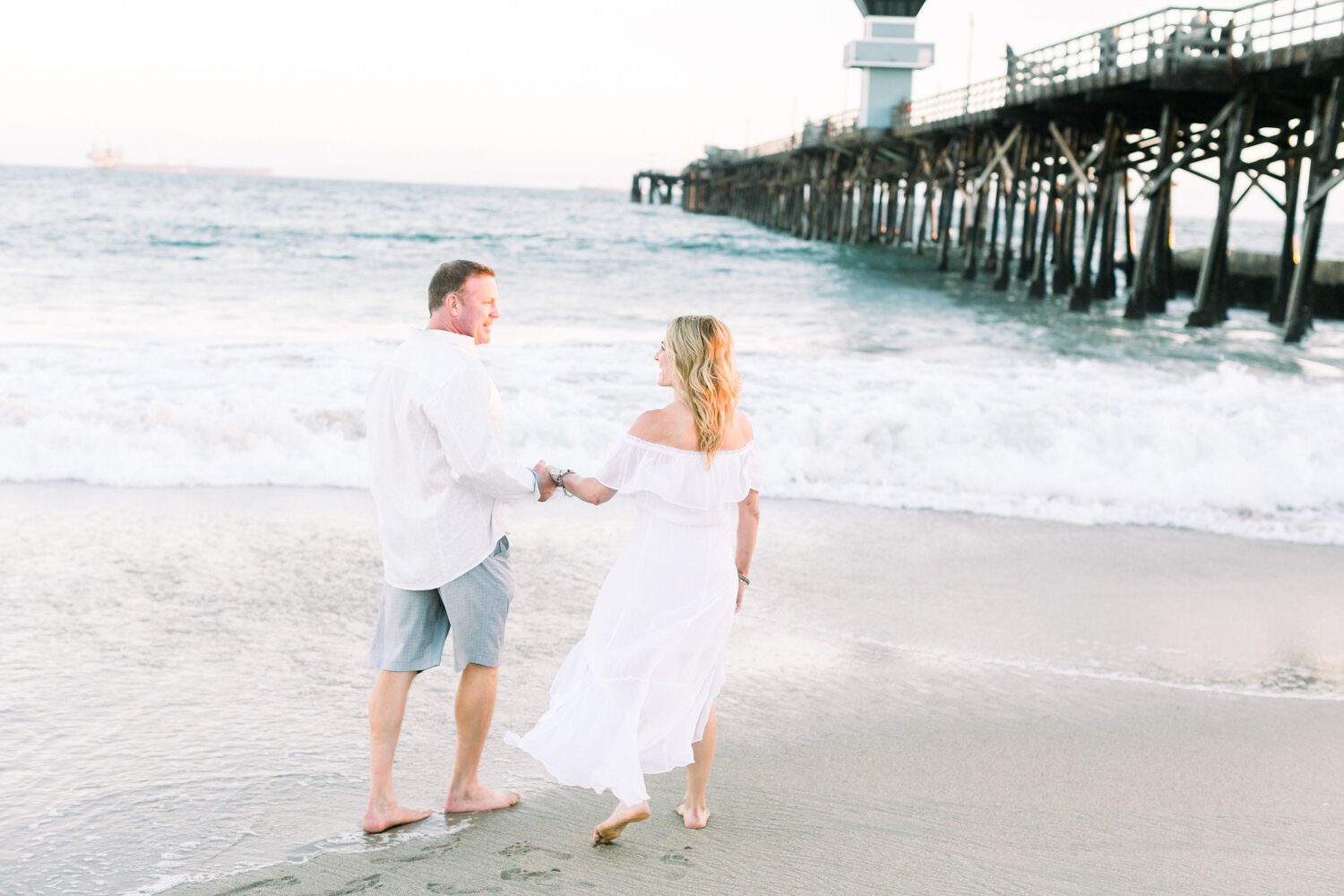 Seal Beach Pier Family Photos - Orange County, Ca