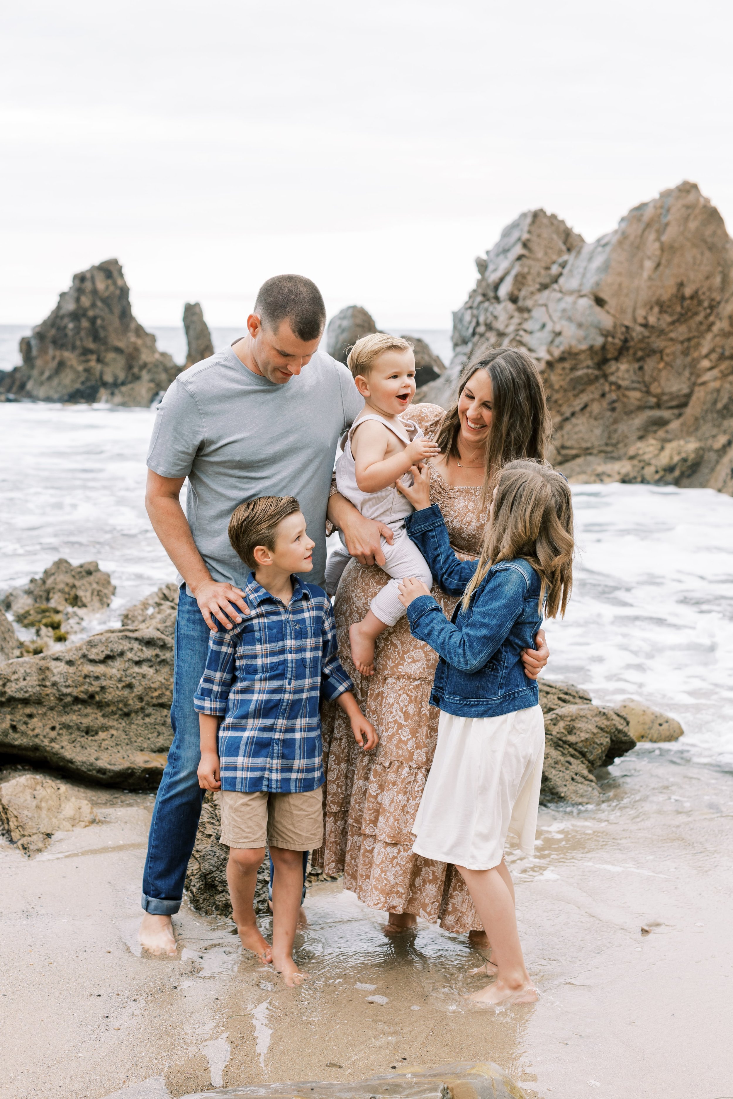 Orange County Holiday Mini-Sessions- Family Photographer