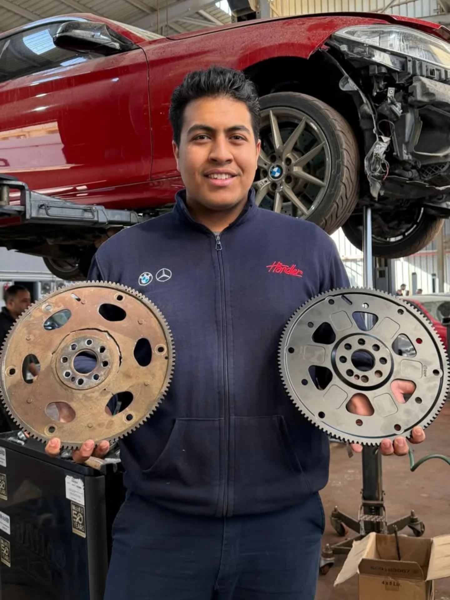 Our boys at @handler_motorsports showing off what not to do. So order your pro flex today before it&rsquo;s too late.  Since the internet is filled with dancing morons and people who just regurgitate bullshit from chat GPT let us drop some knowledge 