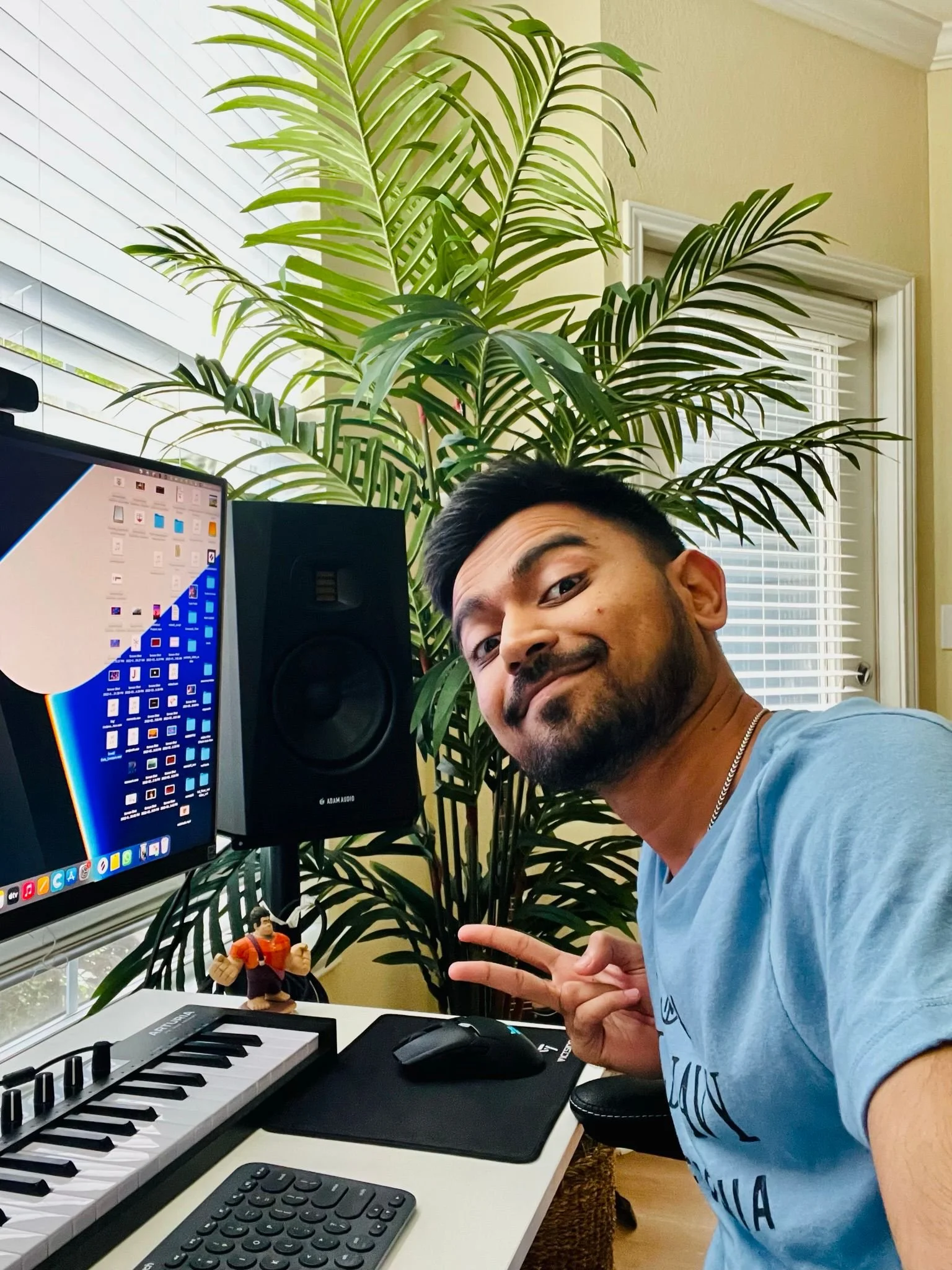 WhatsApp Image 2023-03-03 at 9.57.37 PM (1).jpeg