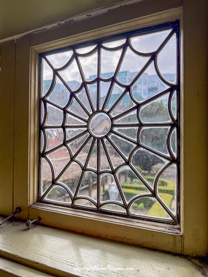 winchester-mystery-house18.png