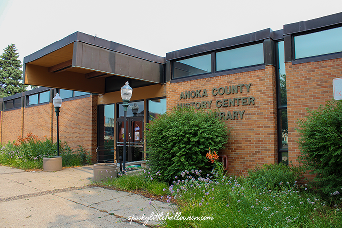 A Day in Anoka, MN — The Halloween Capital of the World — Spooky Little ...