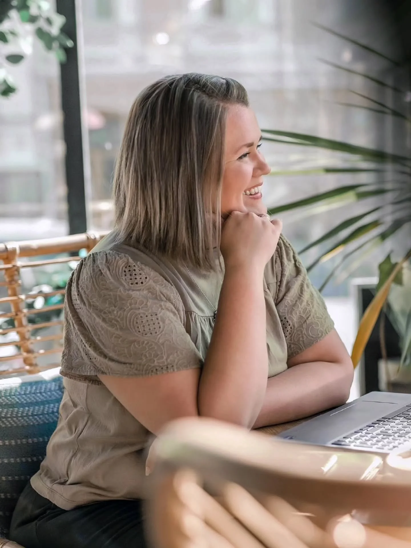 In case someone missed the news we shared on our stories last week:

From now on, you can find bits of Q&amp; Brand Studio at @brandihuvila ! 🥳🥂

To best describe the feeling behind this collaboration, this is what I wrote about it on LinkedIn 👇🏼