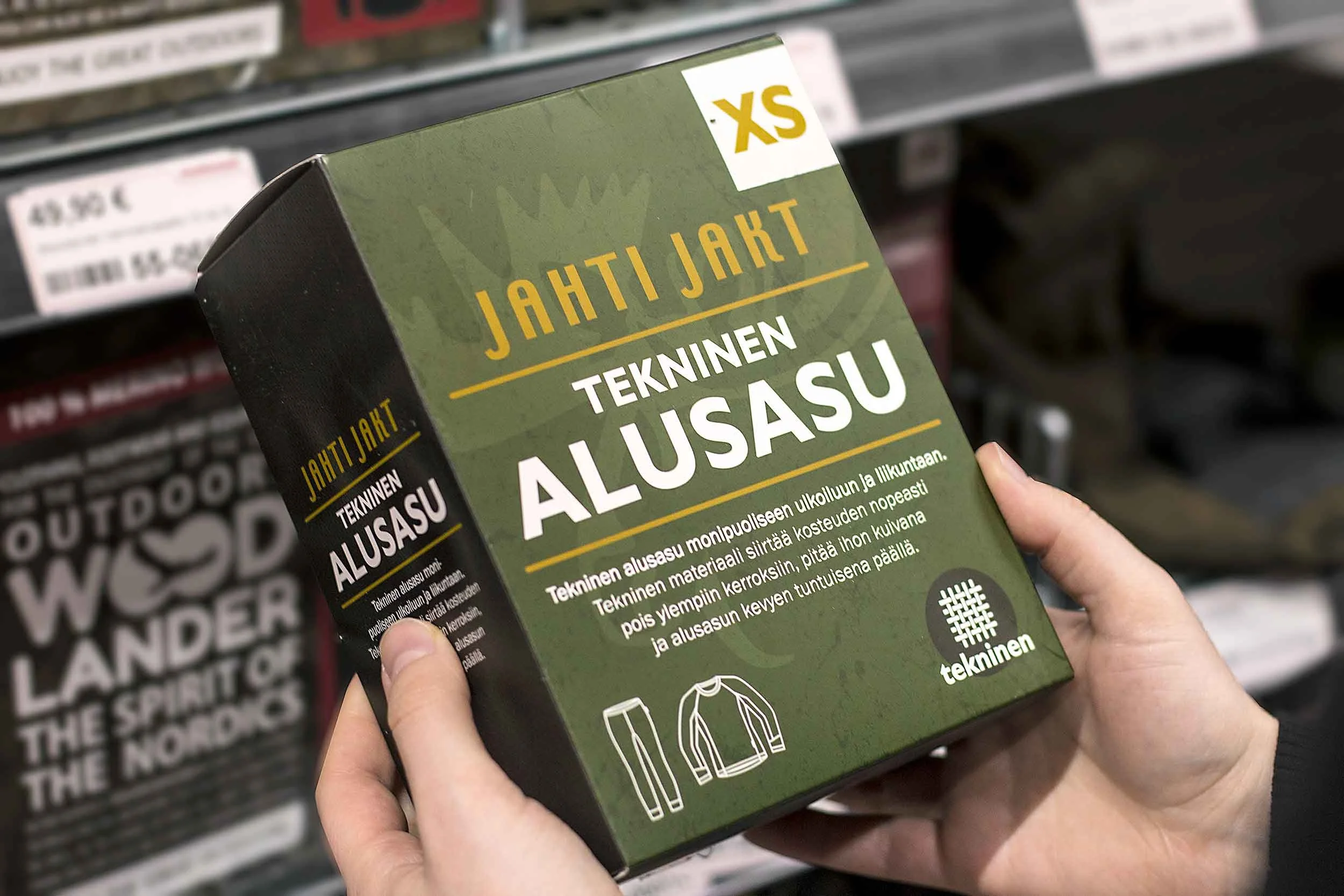 Varumärkets visuella identitet JahtiJakt, Motonet Oy | Q& Brand Studio
