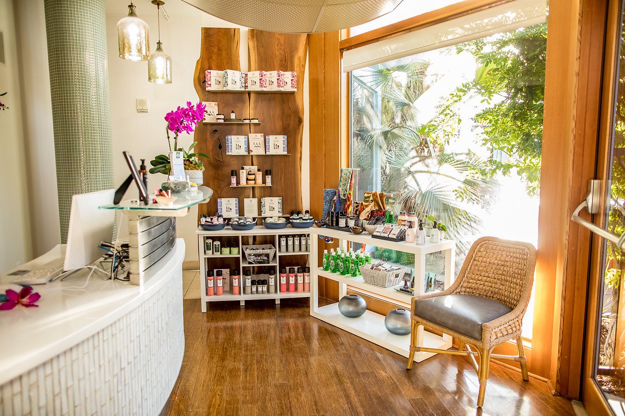 Wellness Lounge Day Spa