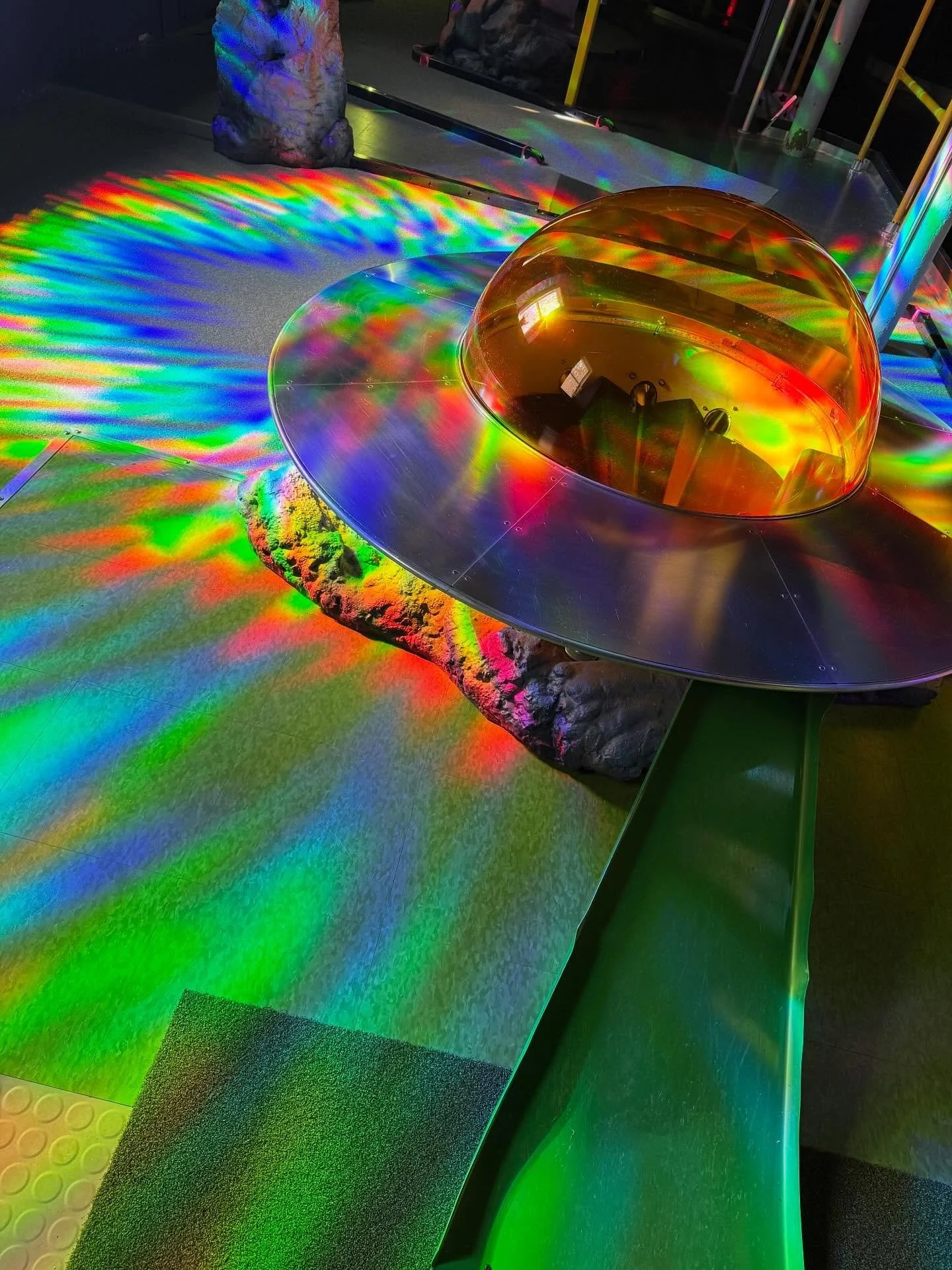 Getting ready for another day at The Dusty Planet! Did you know if you arrive early enough on a sunny day you can play the course with extra rainbows!? It&rsquo;s so dazzling and a beautiful reminder of the sun coming to melt away our snow drifts.🩵?