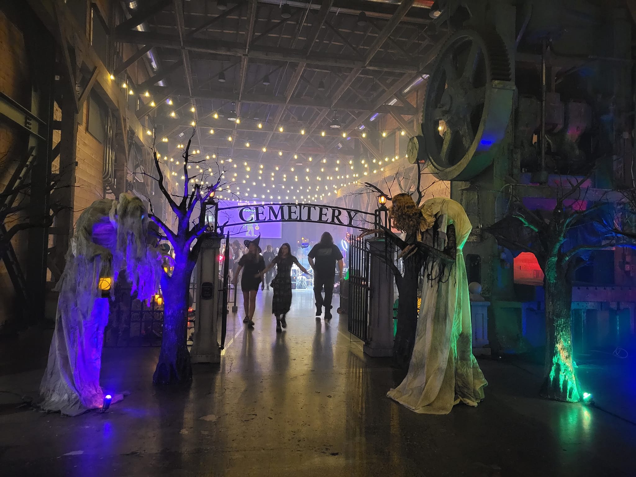 Past Event Image, Interior