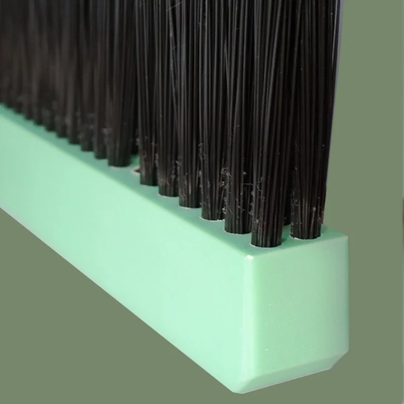 Brush pic7 with green bg.jpg