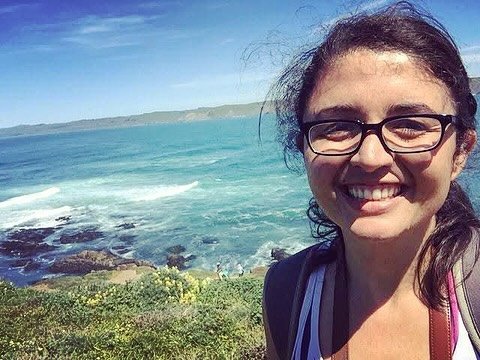 Happy Earth Day, everyone!🩵🌎💚 If you&rsquo;ve followed me for a while, you know a lot of my work is inspired by nature&hellip;whether it&rsquo;s flowers, land/sea scapes, or animals, I find nature endlessly inspiring. 

🦋 here I am at one of my f