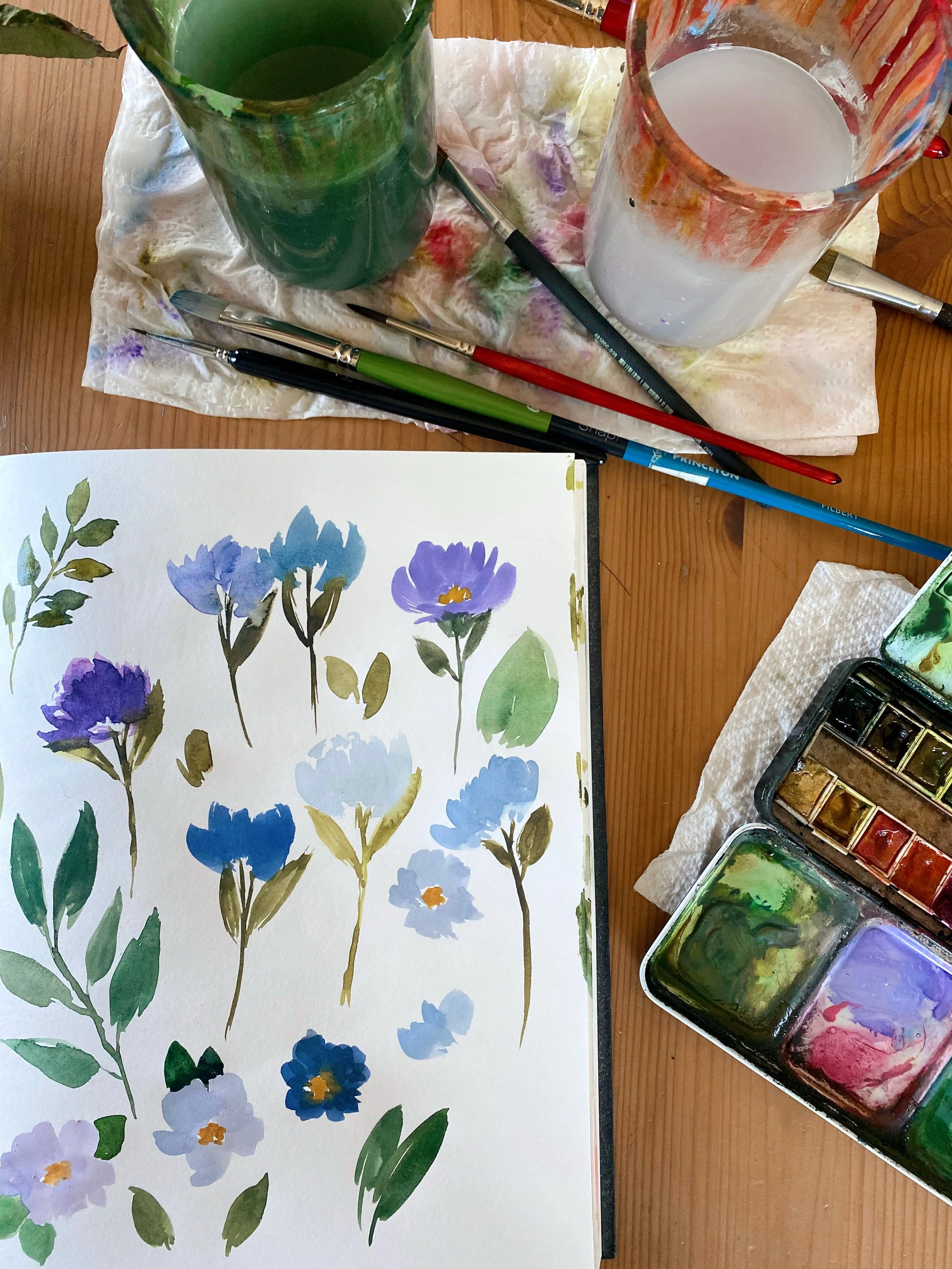 hey friends! It&rsquo;s officially summer! I realized this weekend that it&rsquo;s been a minute since I&rsquo;ve worked on designing a new repeat pattern, so I painted these sweet little florals in various shades of blue/purple.🩵🌿💜 I&rsquo;m goin