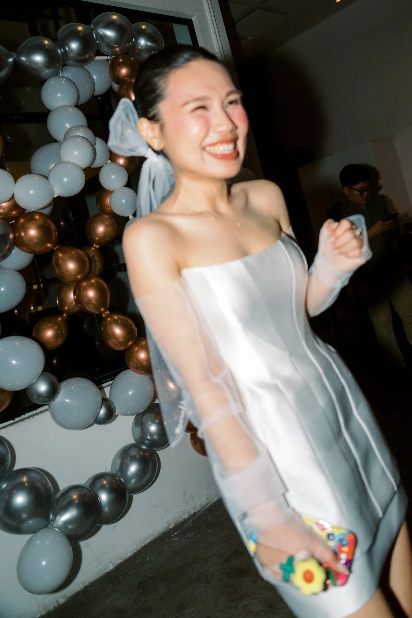 005_afterparty_weddingday_documentary_candidmoments_chithanh_chithanhgraphie.JPG