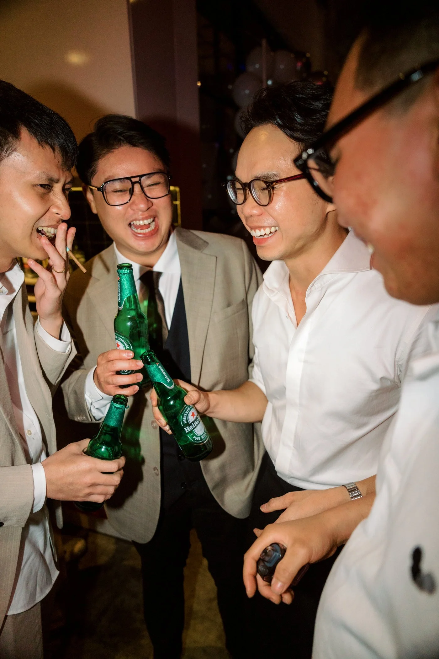 016_afterparty_weddingday_documentary_candidmoments_chithanh_chithanhgraphie.JPG