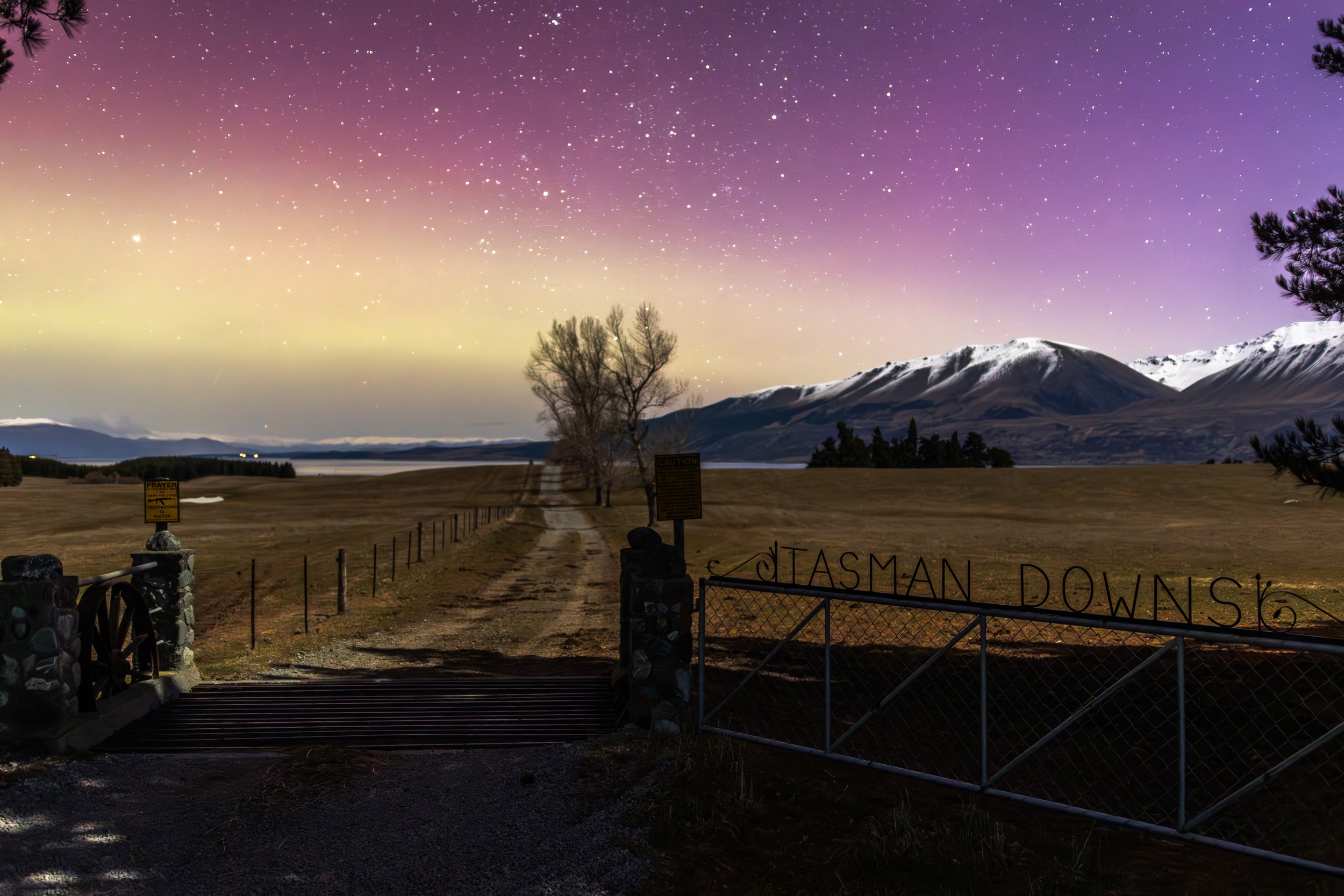 Tasman Downs Gate Enhanced-NR.jpg