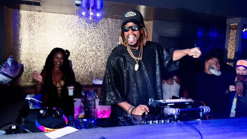 LilJon6-e1756790179422.webp
