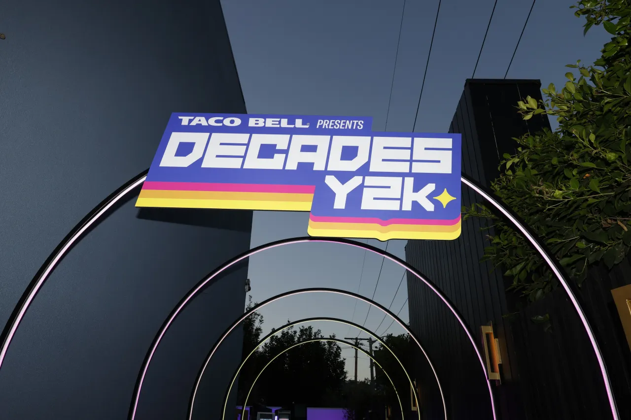 Deacades4.png