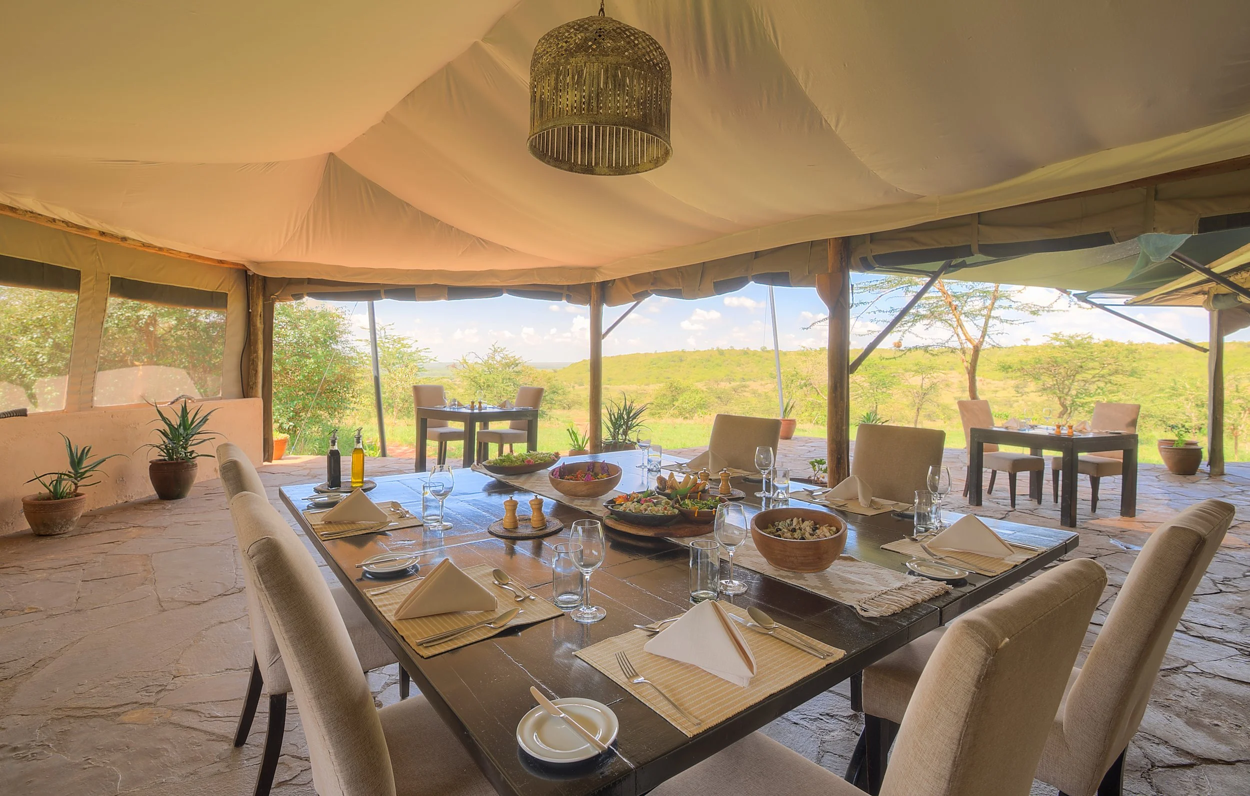 Kicheche Valley Naboisho - Dining 1.jpg