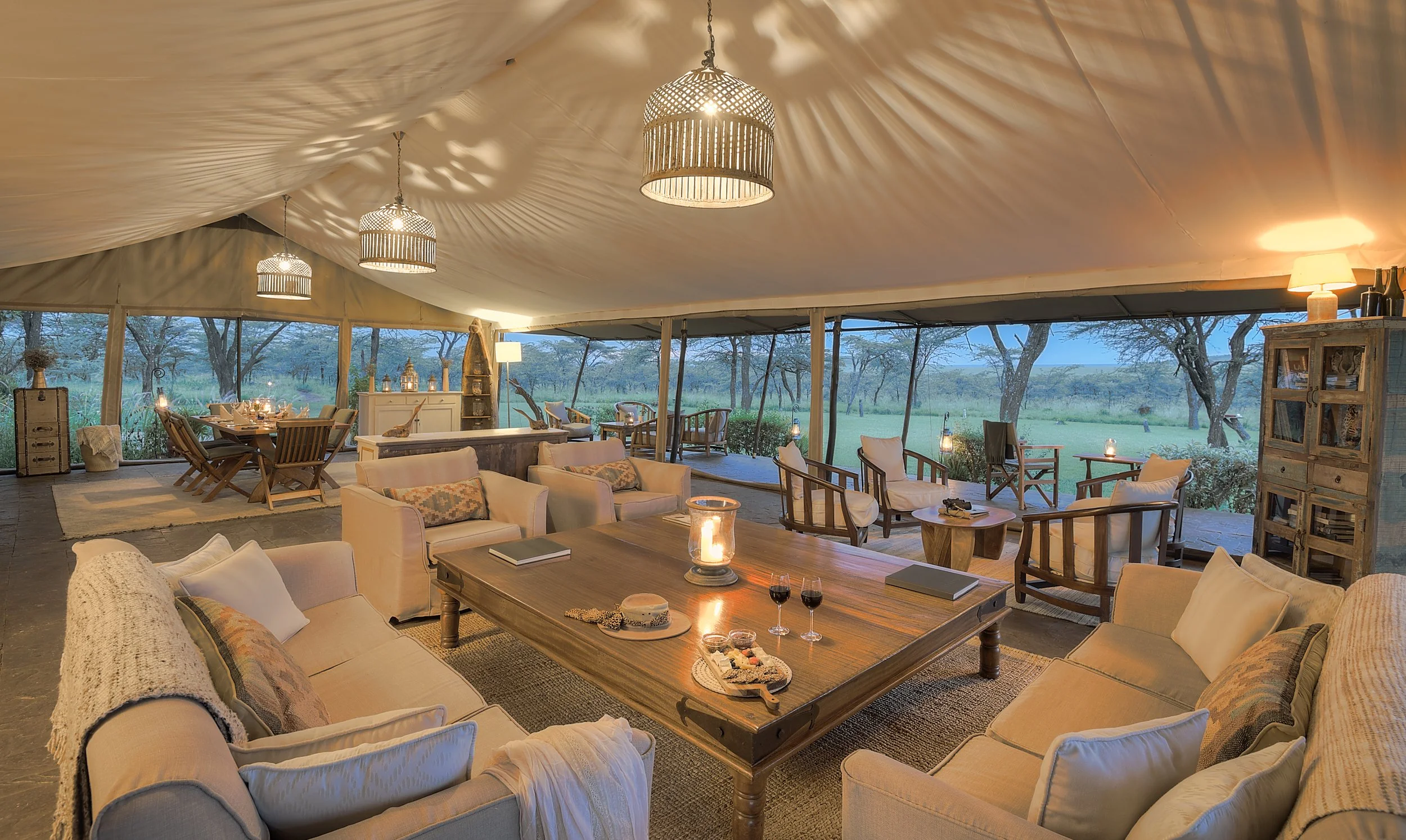 Kicheche Bush Olare - Lounge & Communal Dining 2.jpg