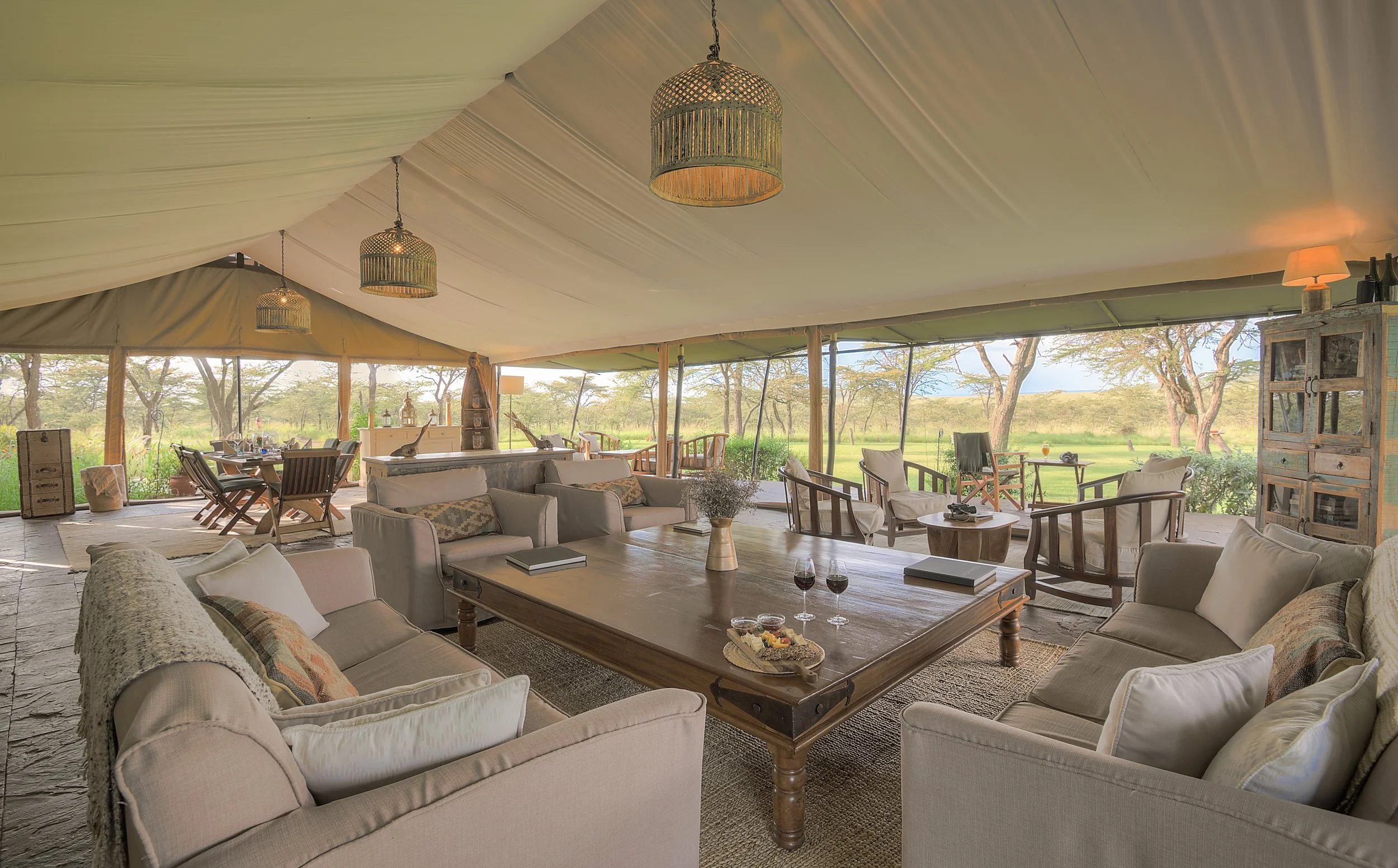 Kicheche Bush Olare - Lounge & Communal Dining 1.jpg