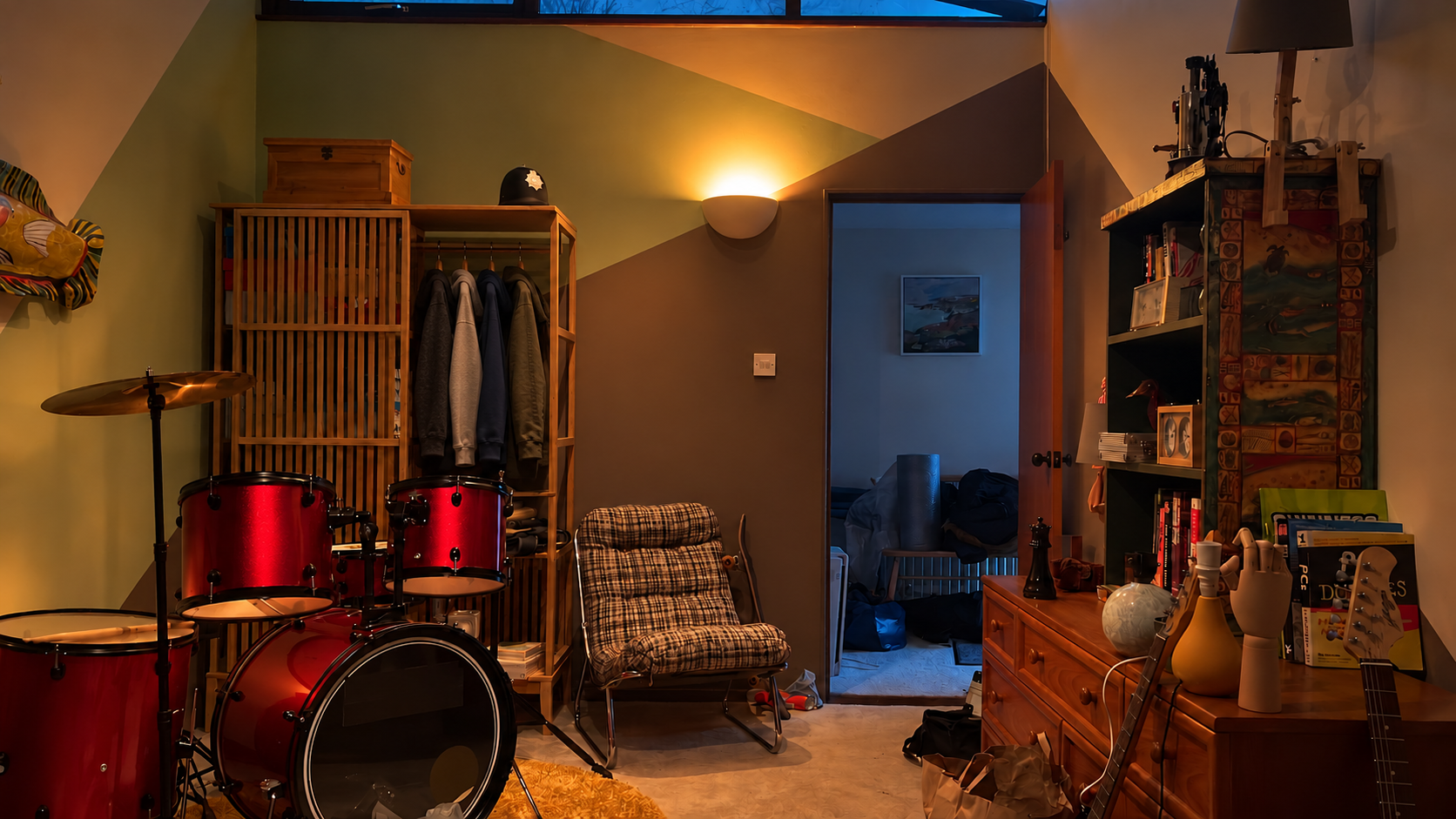 Ludwig bedroom.png