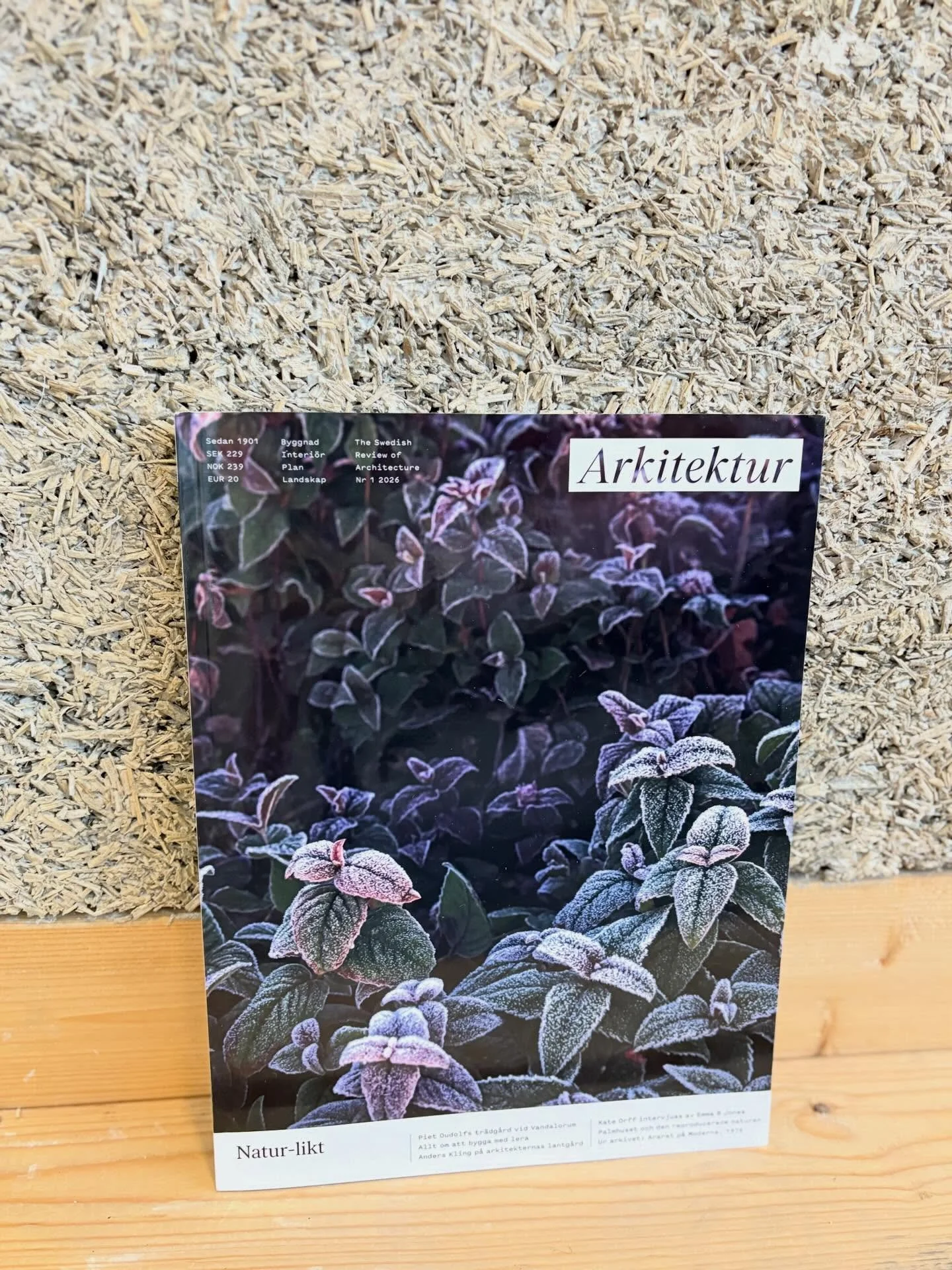 F&ouml;r n&aring;gra &aring;r sedan k&auml;nde inte m&aring;nga till #hampakalk. En n&auml;rmast obeskrivlig k&auml;nsla nu n&auml;r @tidskriftenarkitektur visar upp tv&aring; fantastiska projekt baserat p&aring; hampa och hampakalk som vi f&aring;tt