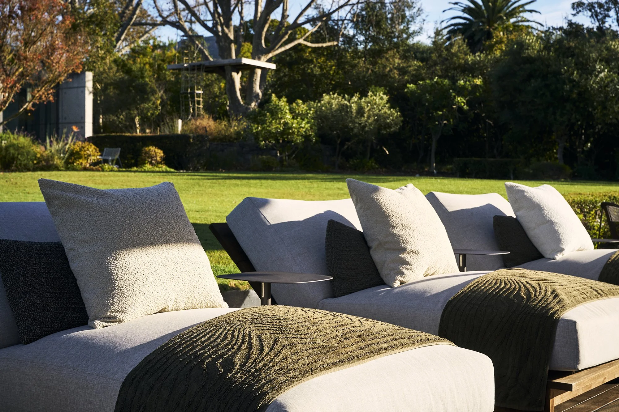 Ivan McCarthy_Villa Dawn_GibsonPhoto 4.jpg