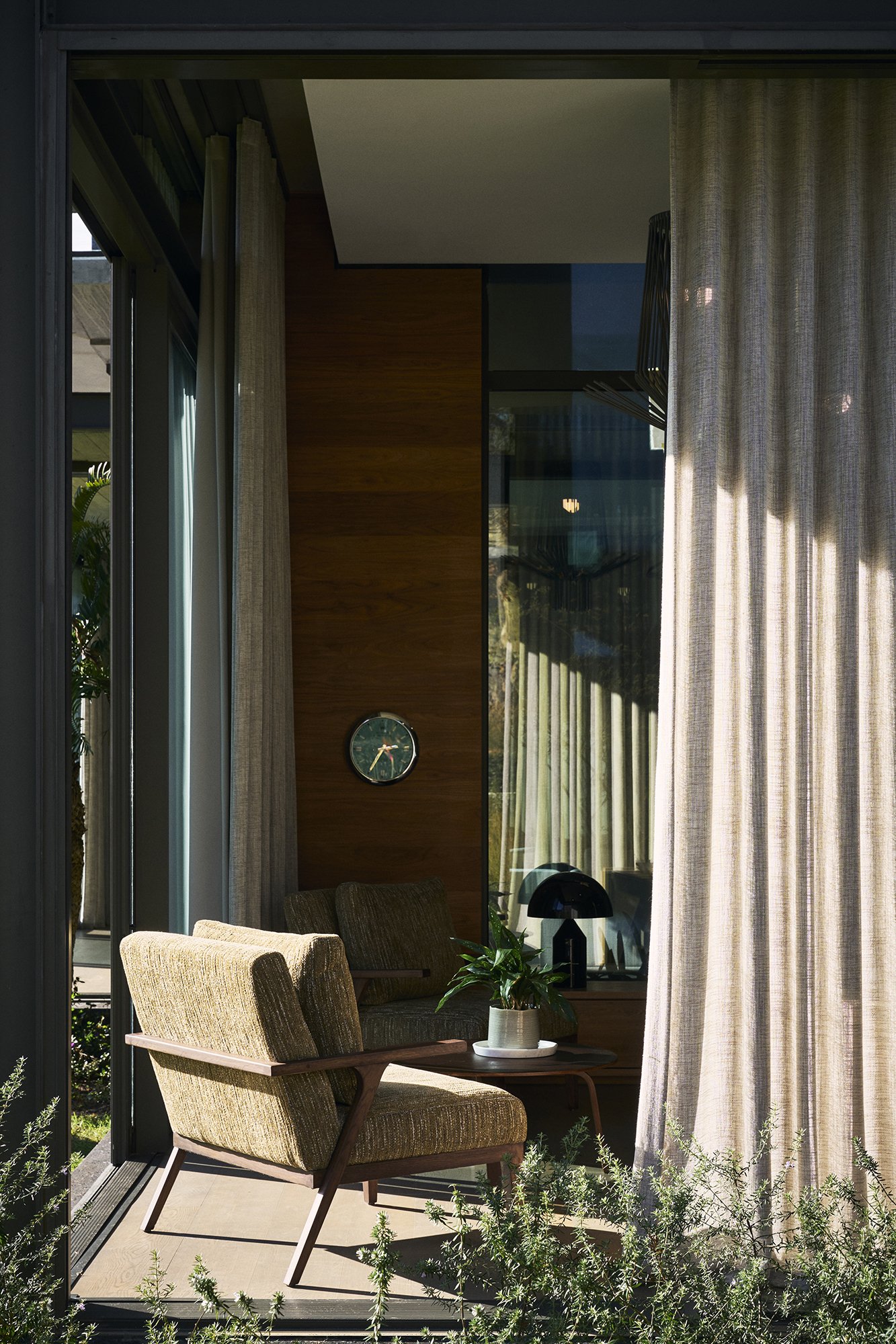 Ivan McCarthy_Villa Dawn_GibsonPhoto 11.jpg