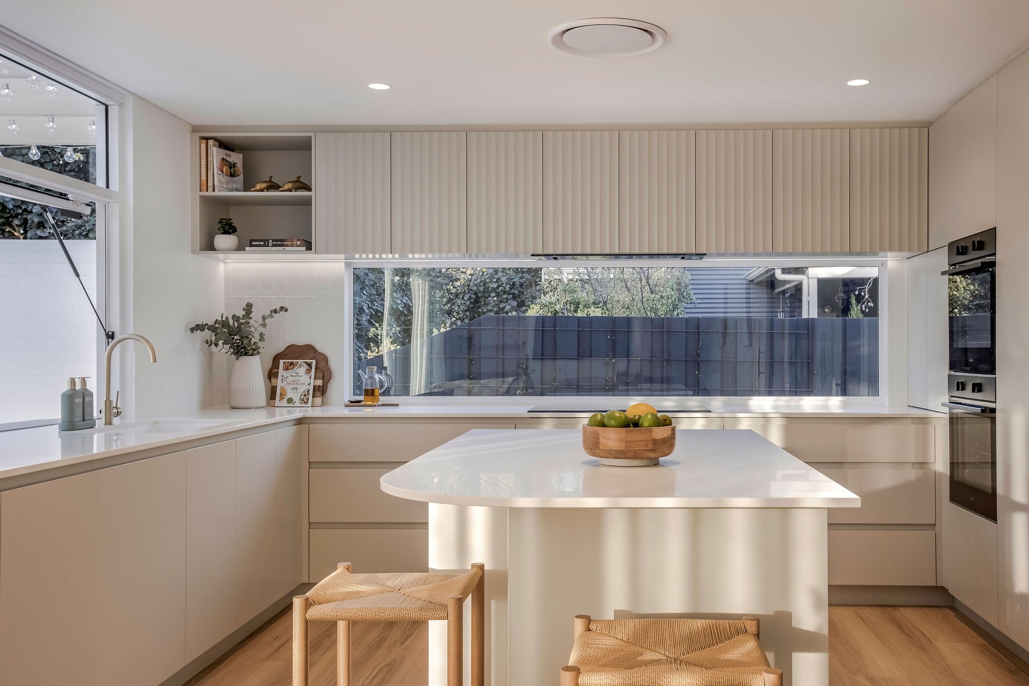 Kent148_Kitchen-5.jpg