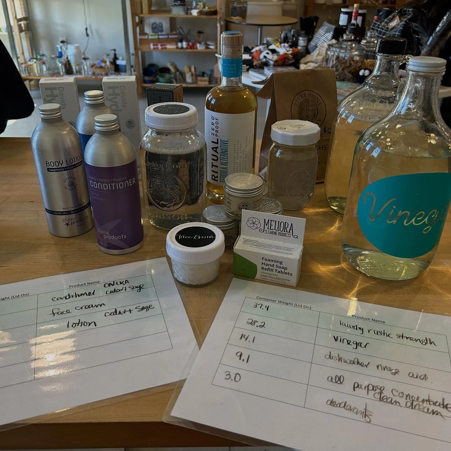 What a delight it was so see this customer coming! She hit all the bases from shampoo/conditioner refills to non-alcoholic spirits! It&rsquo;s an absolute joy to talk to our customers and get to know where they&rsquo;re coming from to get to us! This