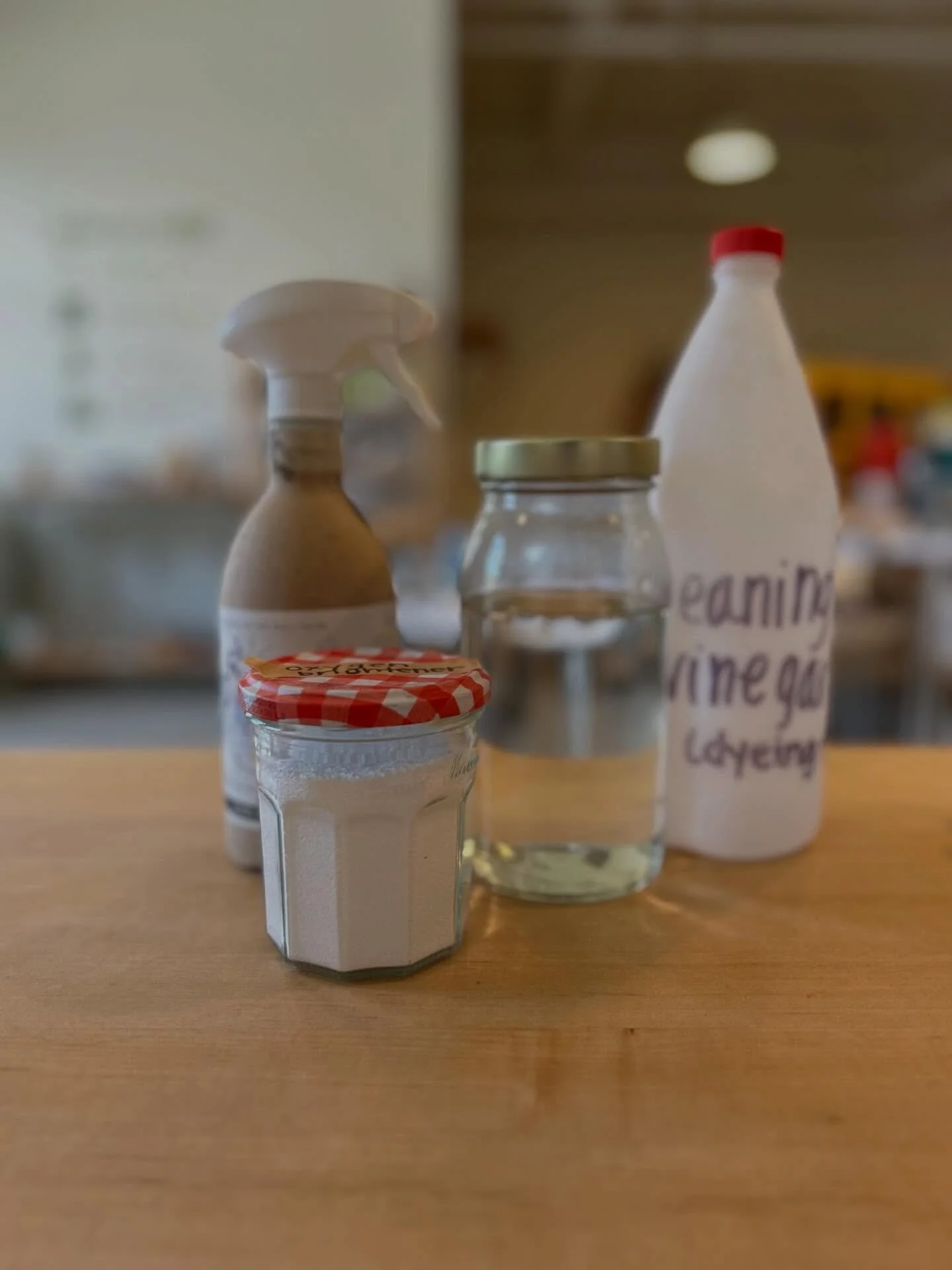 What refills do need today? We&rsquo;d love to help you find what you need. This customer got laundry detergent, stain remover, cleaning vinegar, and oxygen booster for those extra grimy laundry loads!
Here today 10-5