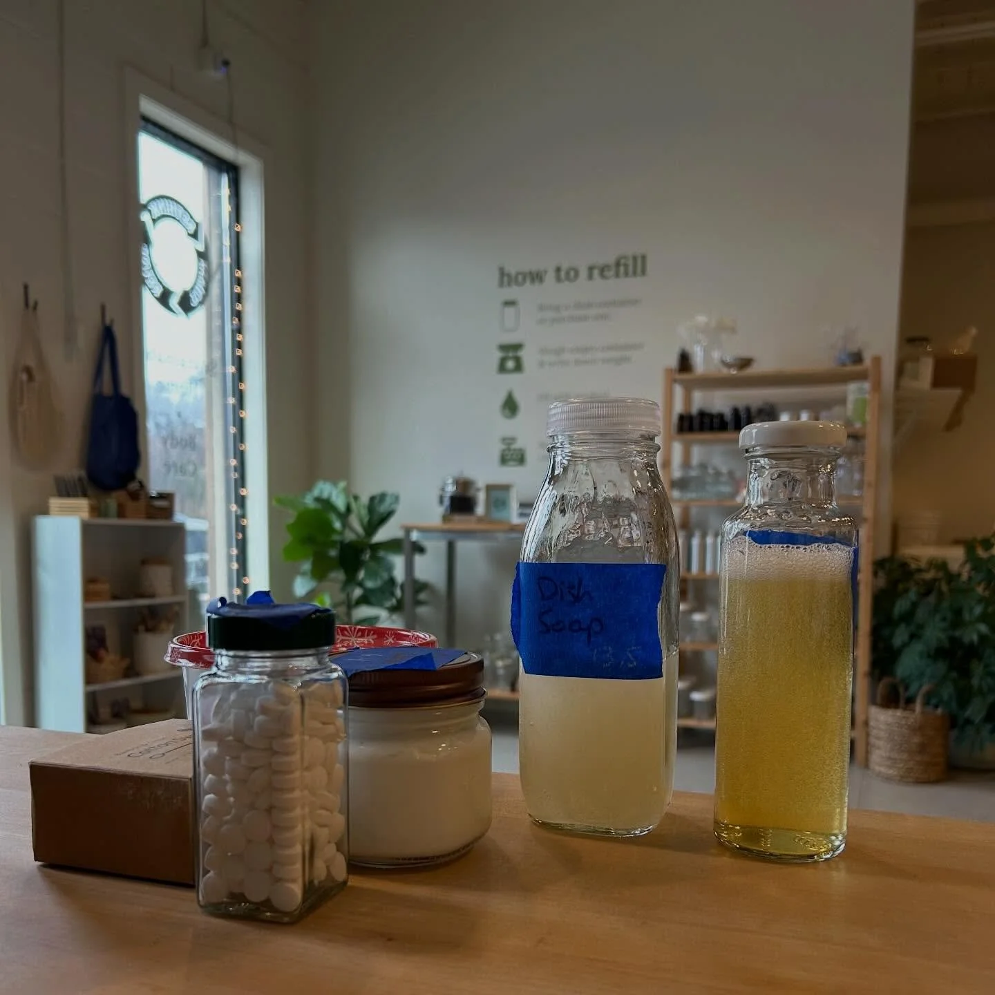 It&rsquo;s the perfect day to finish up all your errands, do your refills, and pick up a latte @flourdistrictva 
We&rsquo;re open 11-3 today! See you soon!